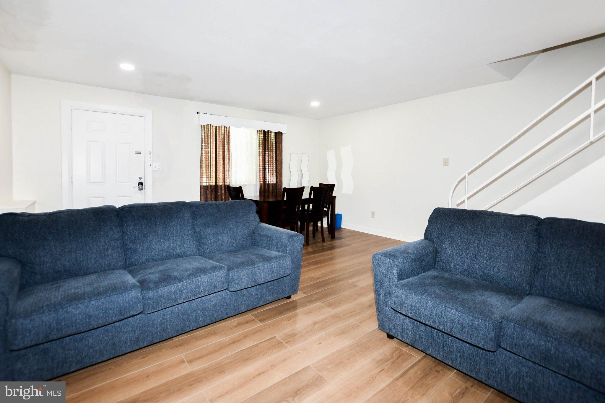 TEMPLETON KNOLLS - Residential