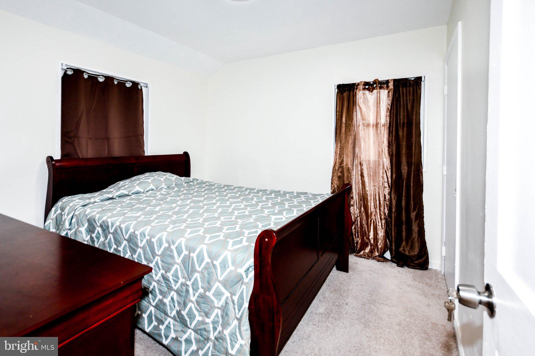 TEMPLETON KNOLLS - Residential