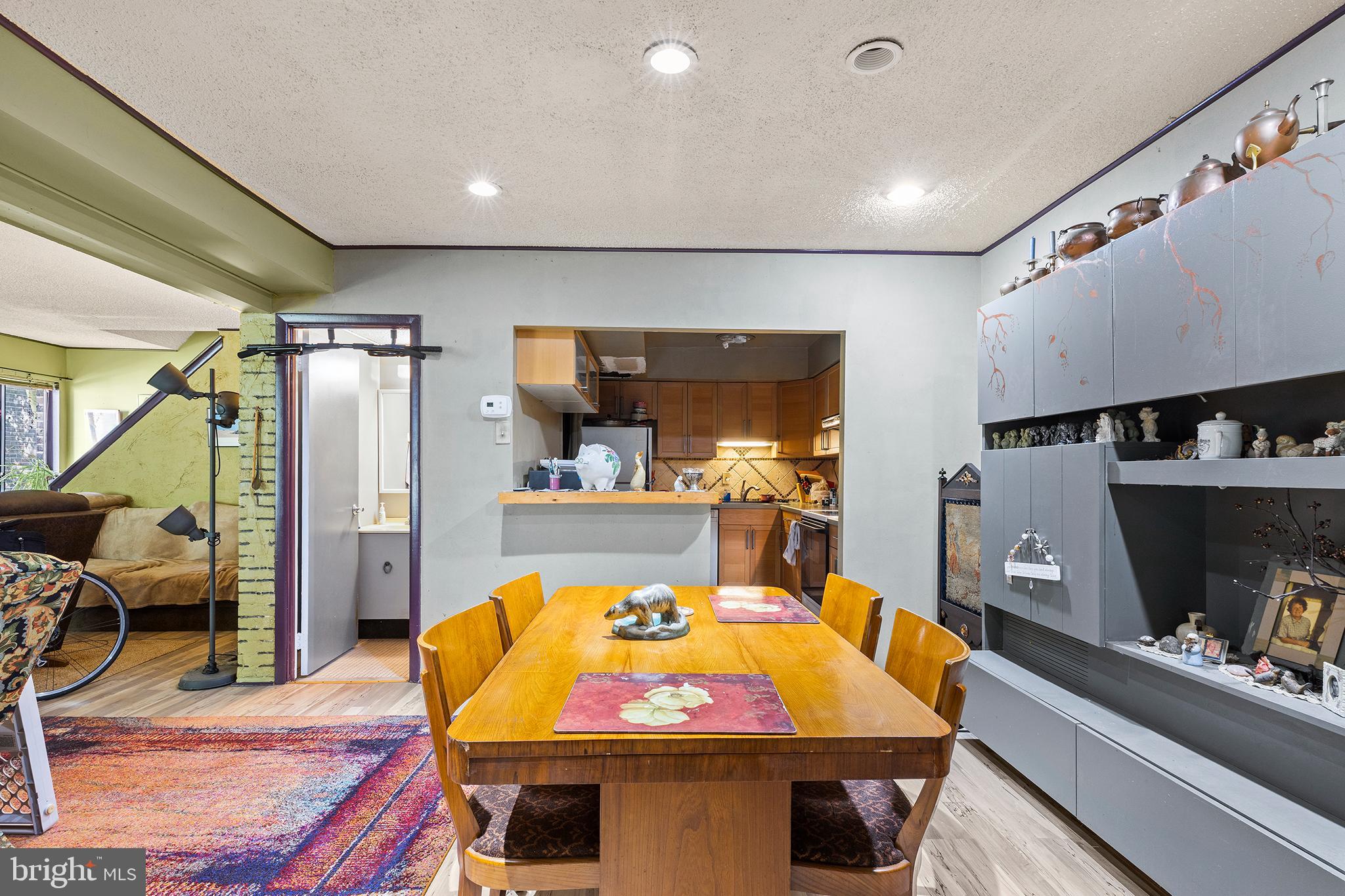 SAN FRANCISCO EAST - Residential