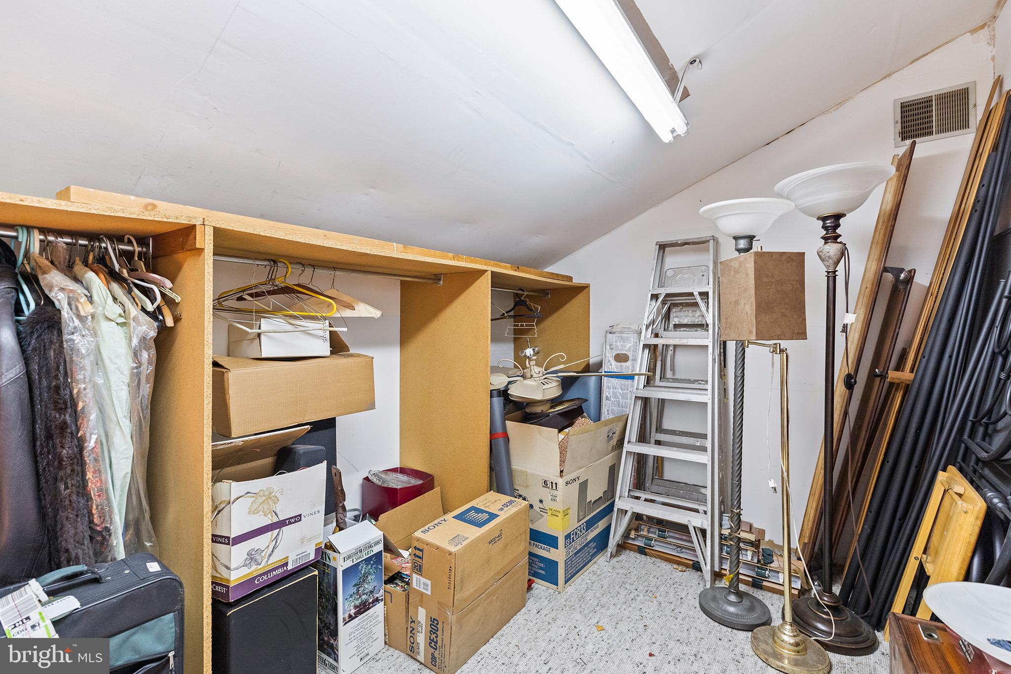 SAN FRANCISCO EAST - Residential