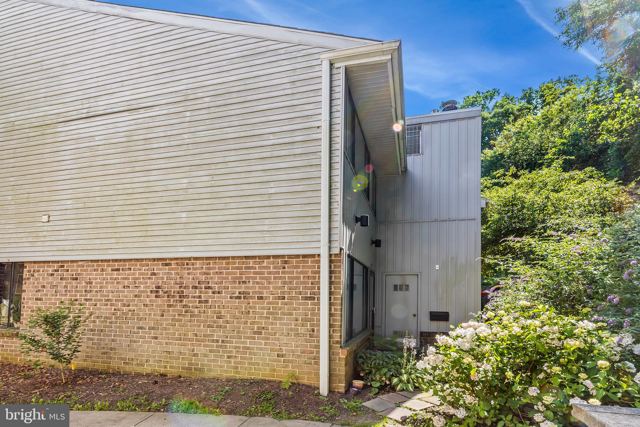 SAN FRANCISCO EAST - Residential