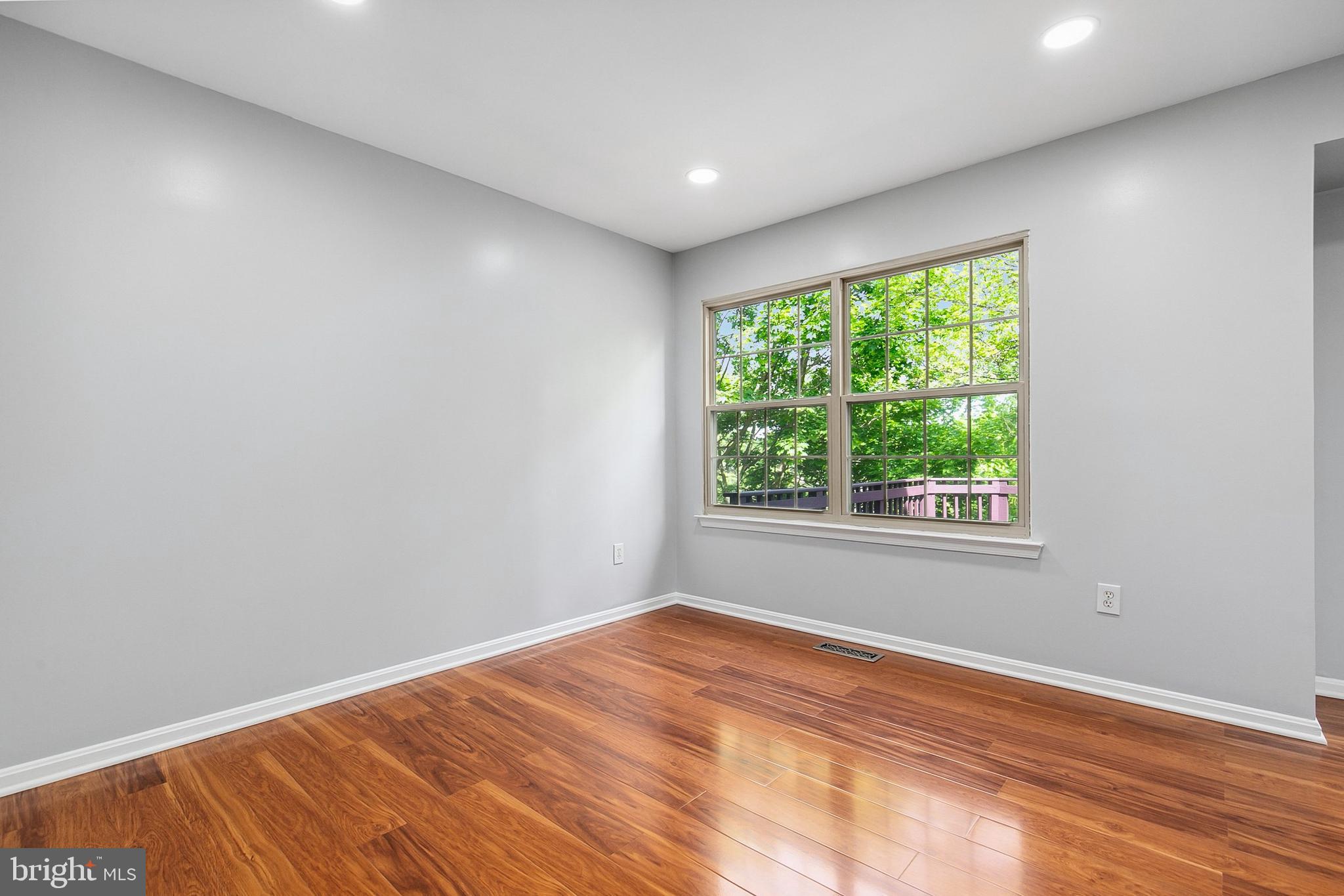 EMORY GROVE PARK - Residential