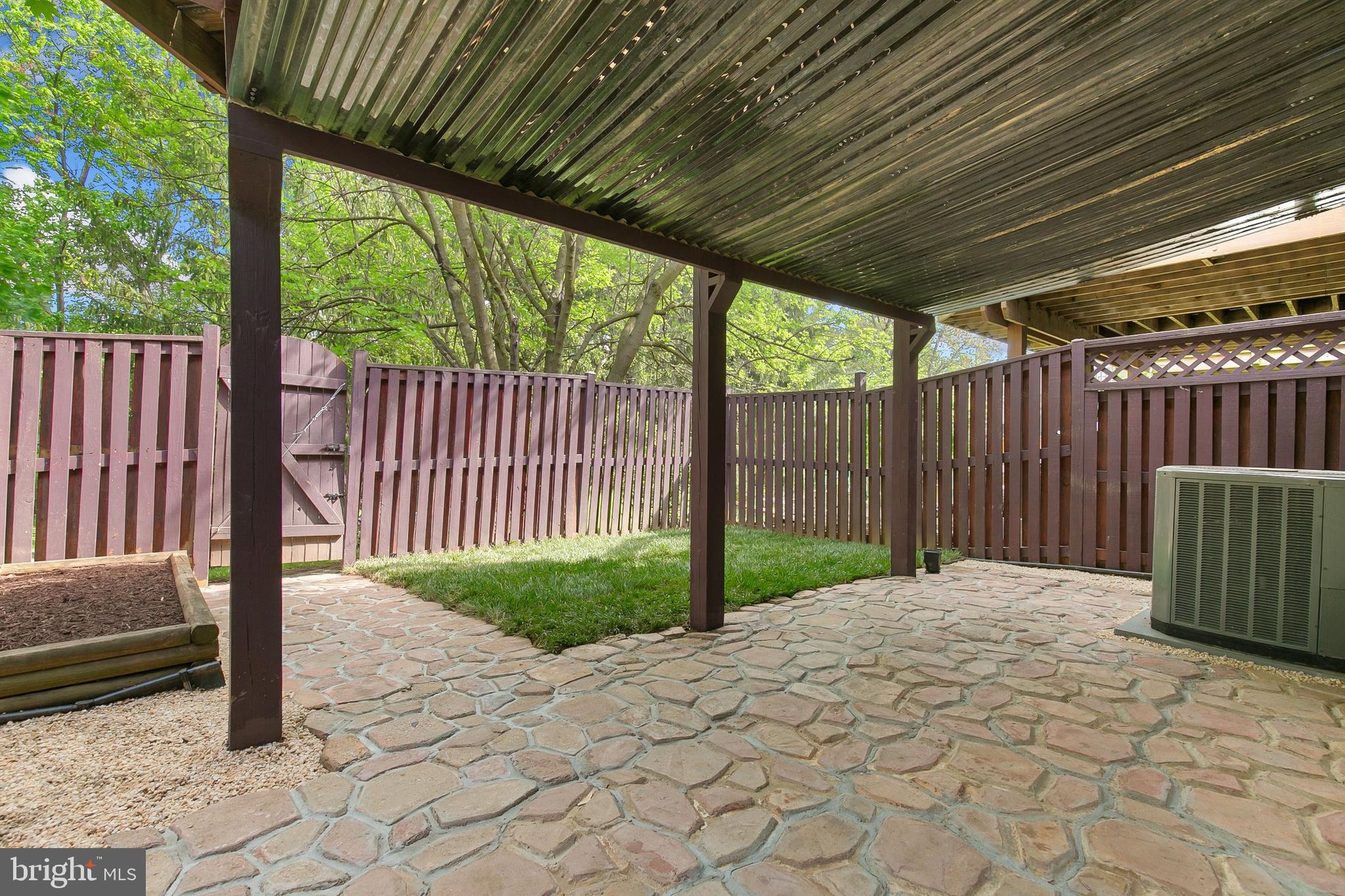 EMORY GROVE PARK - Residential