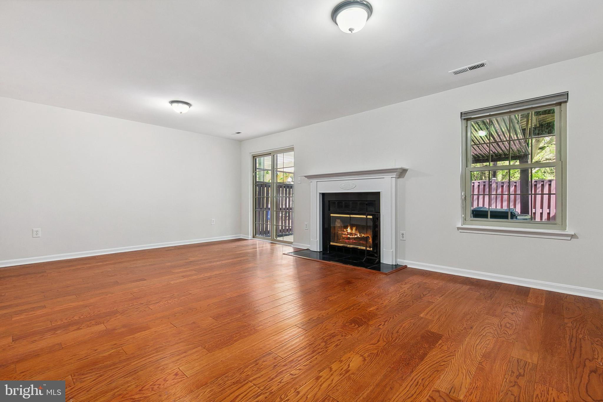 EMORY GROVE PARK - Residential