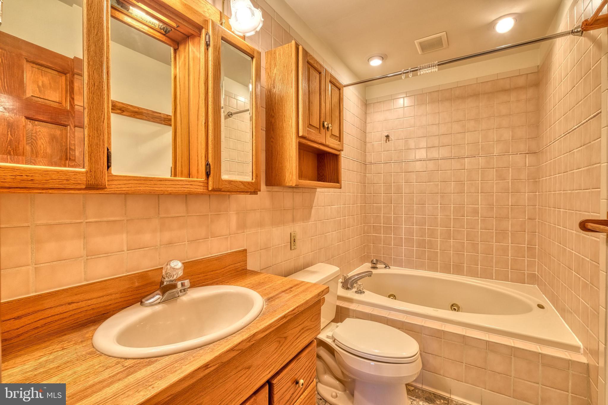 GREEN HAVEN - Residential Lease