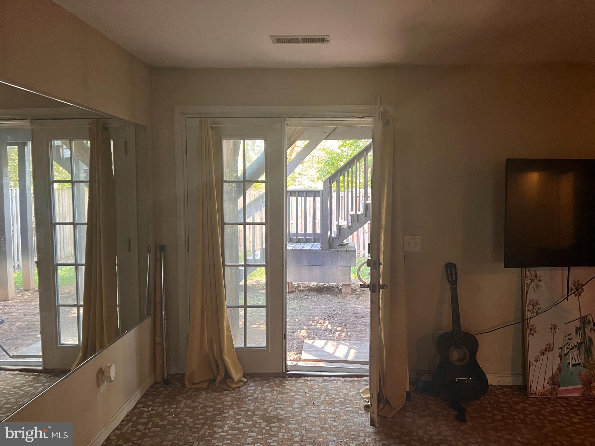 VICTORIA PARK - Residential