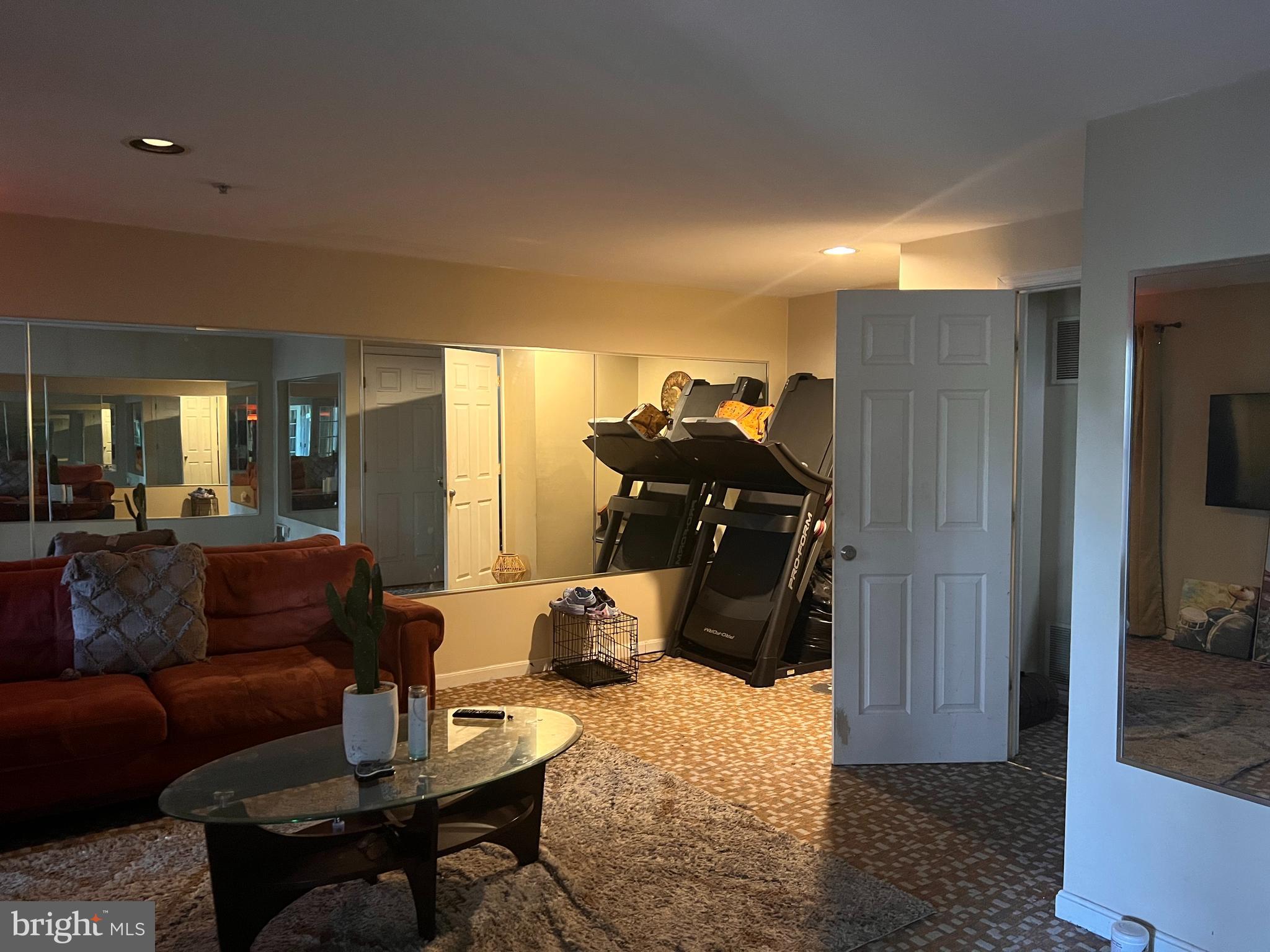 VICTORIA PARK - Residential