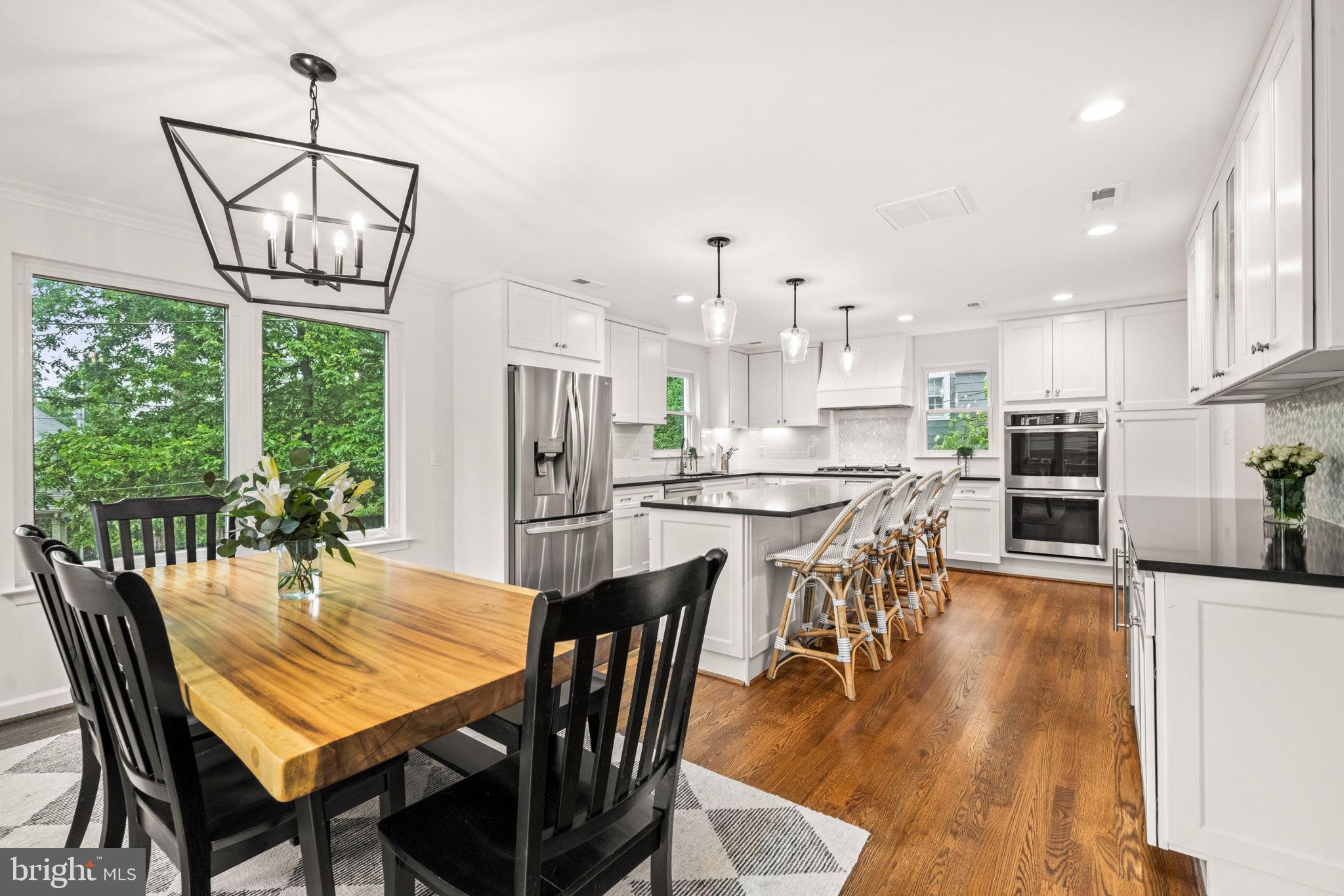 BEVERLEY HILLS - Residential