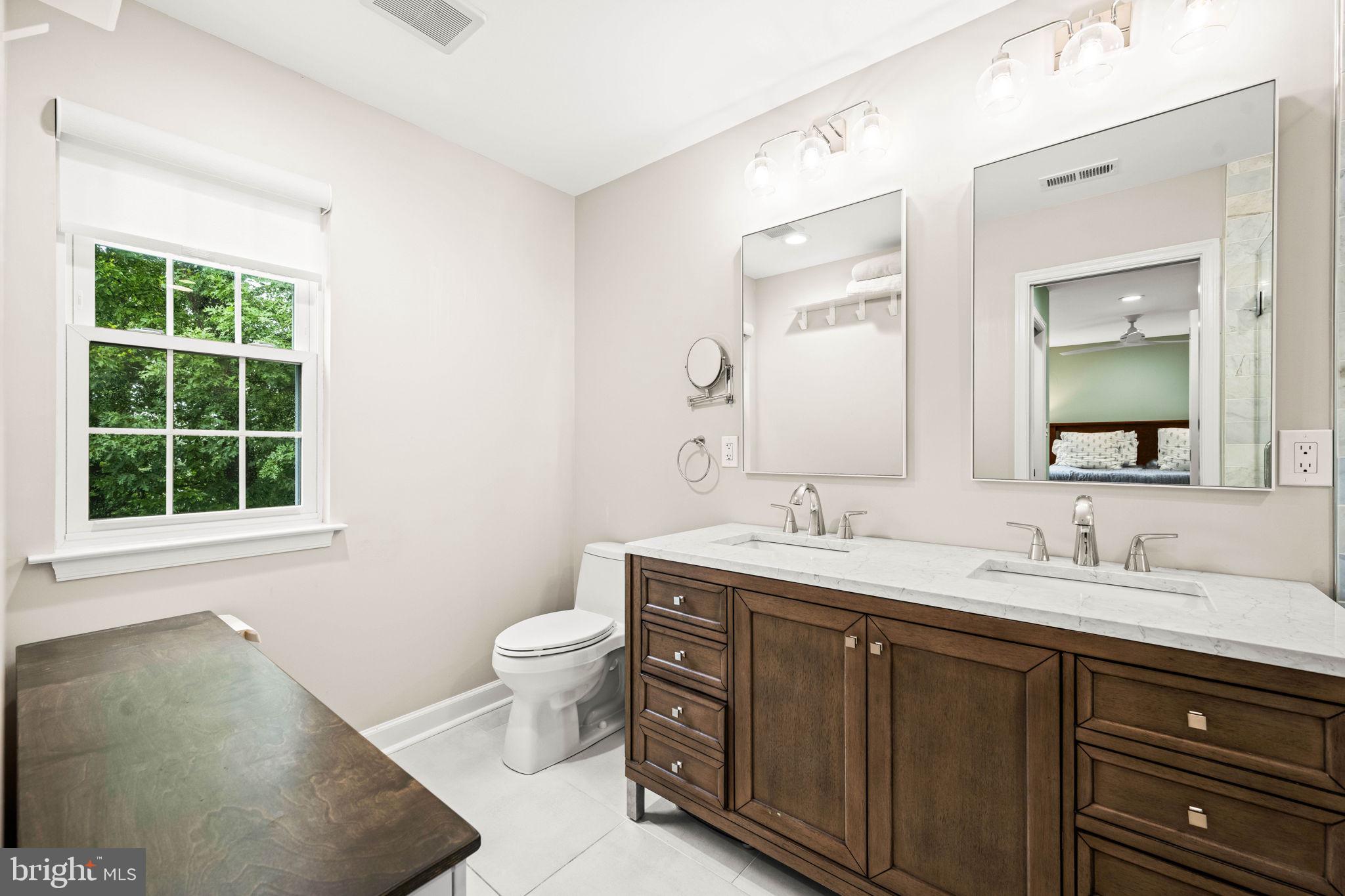 BEVERLEY HILLS - Residential