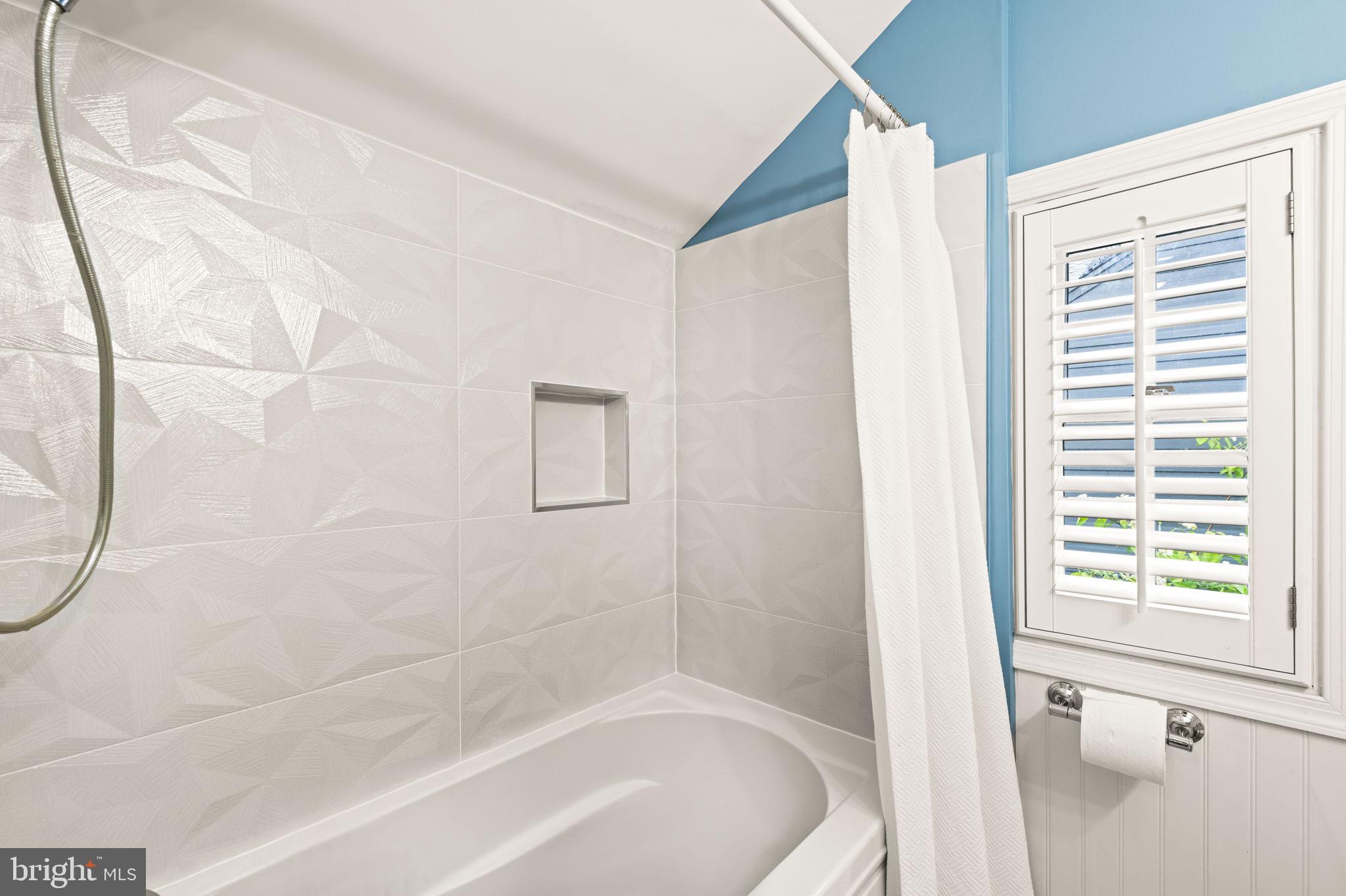 BEVERLEY HILLS - Residential