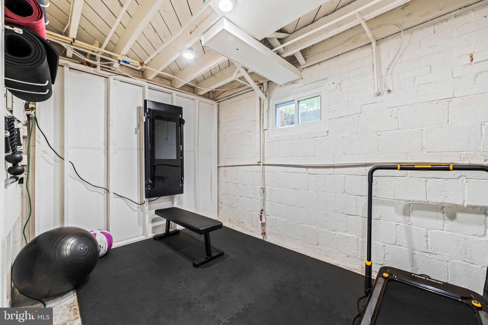 BEVERLEY HILLS - Residential