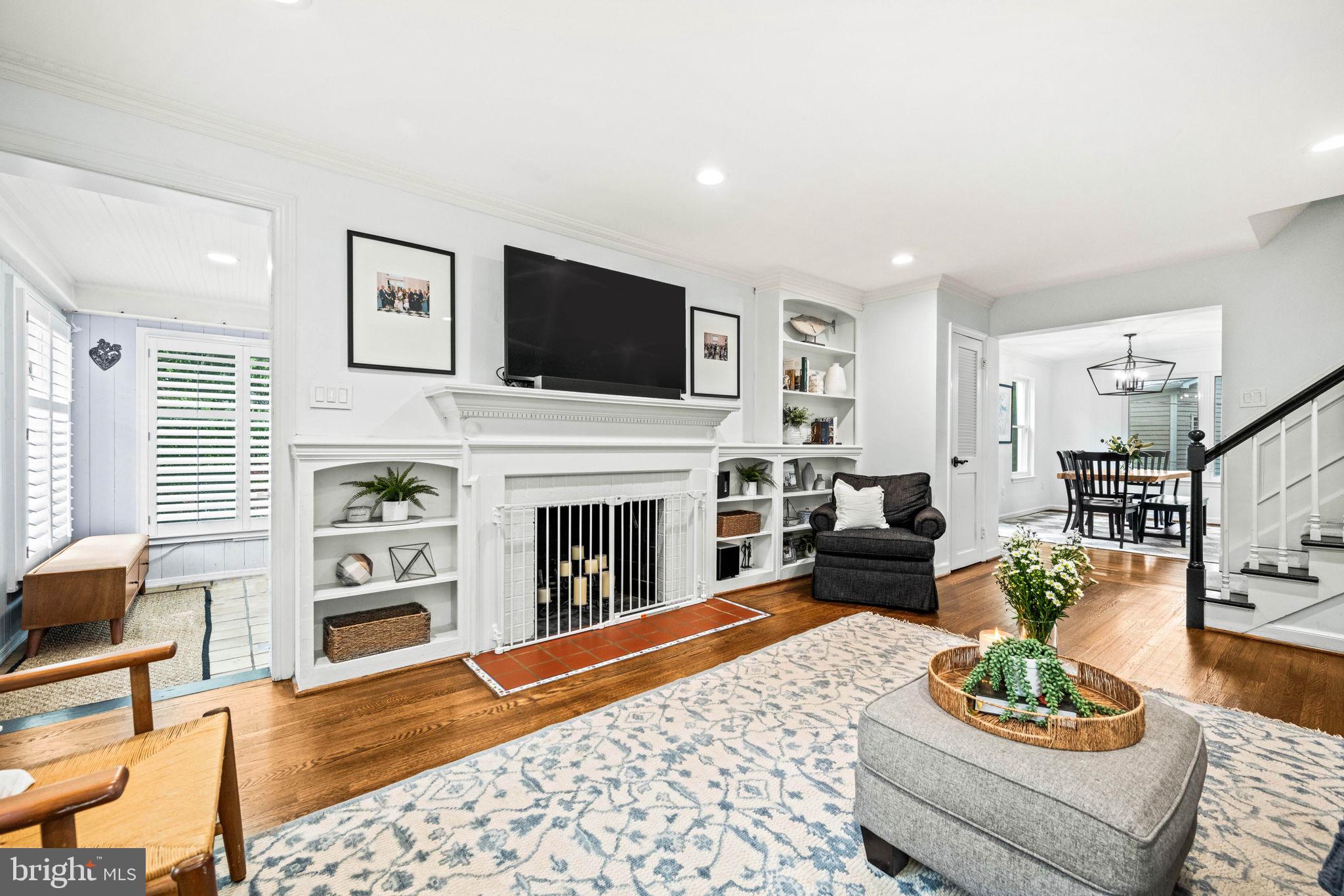 BEVERLEY HILLS - Residential