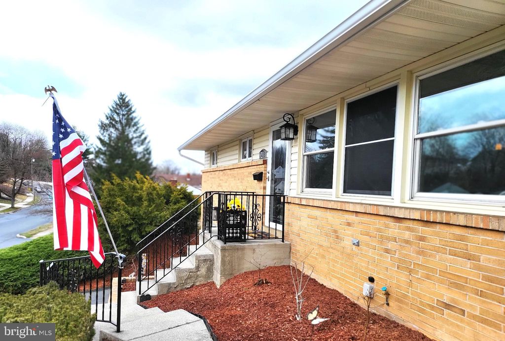 Photo of 3408 Ridgeway Road, HARRISBURG, PA 17109 (MLS # PADA2057542)