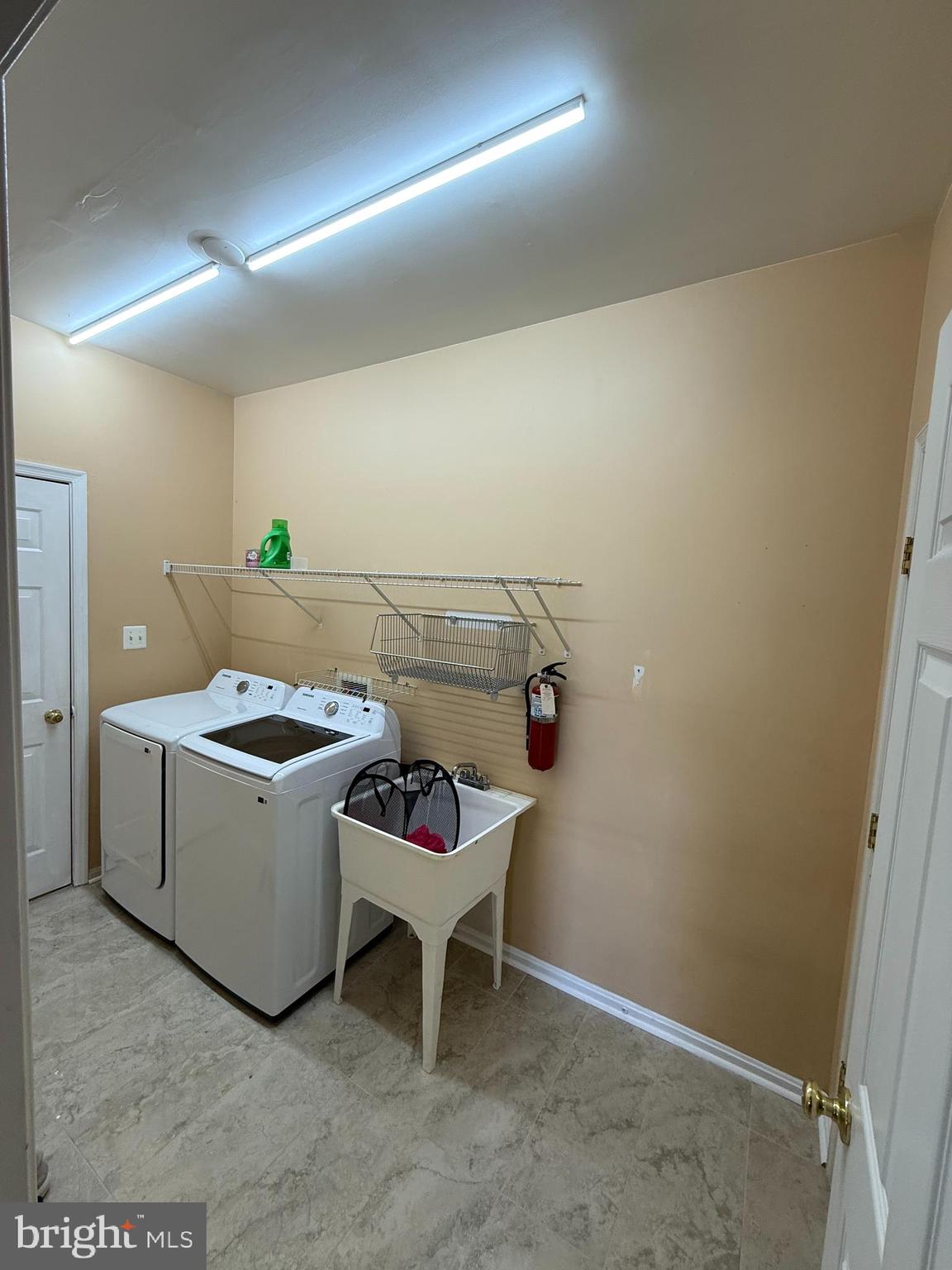 EDGEMONT - Residential