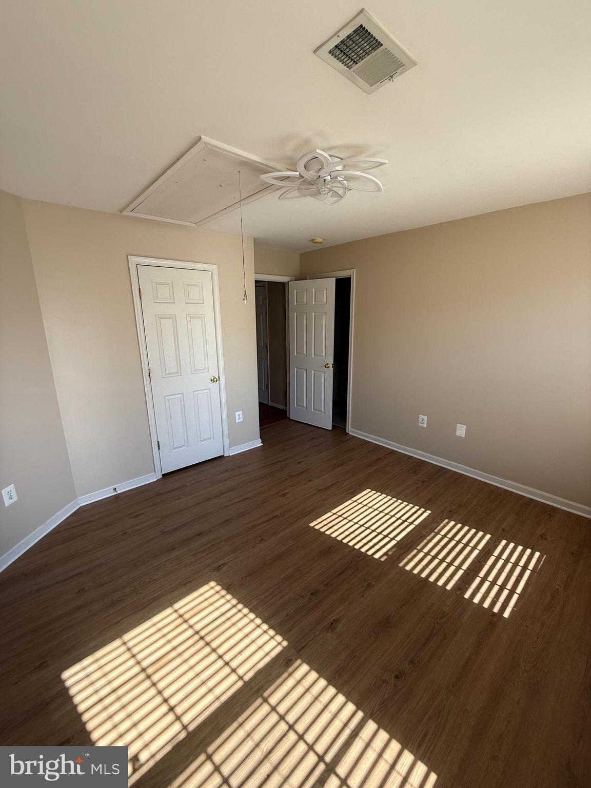 EDGEMONT - Residential