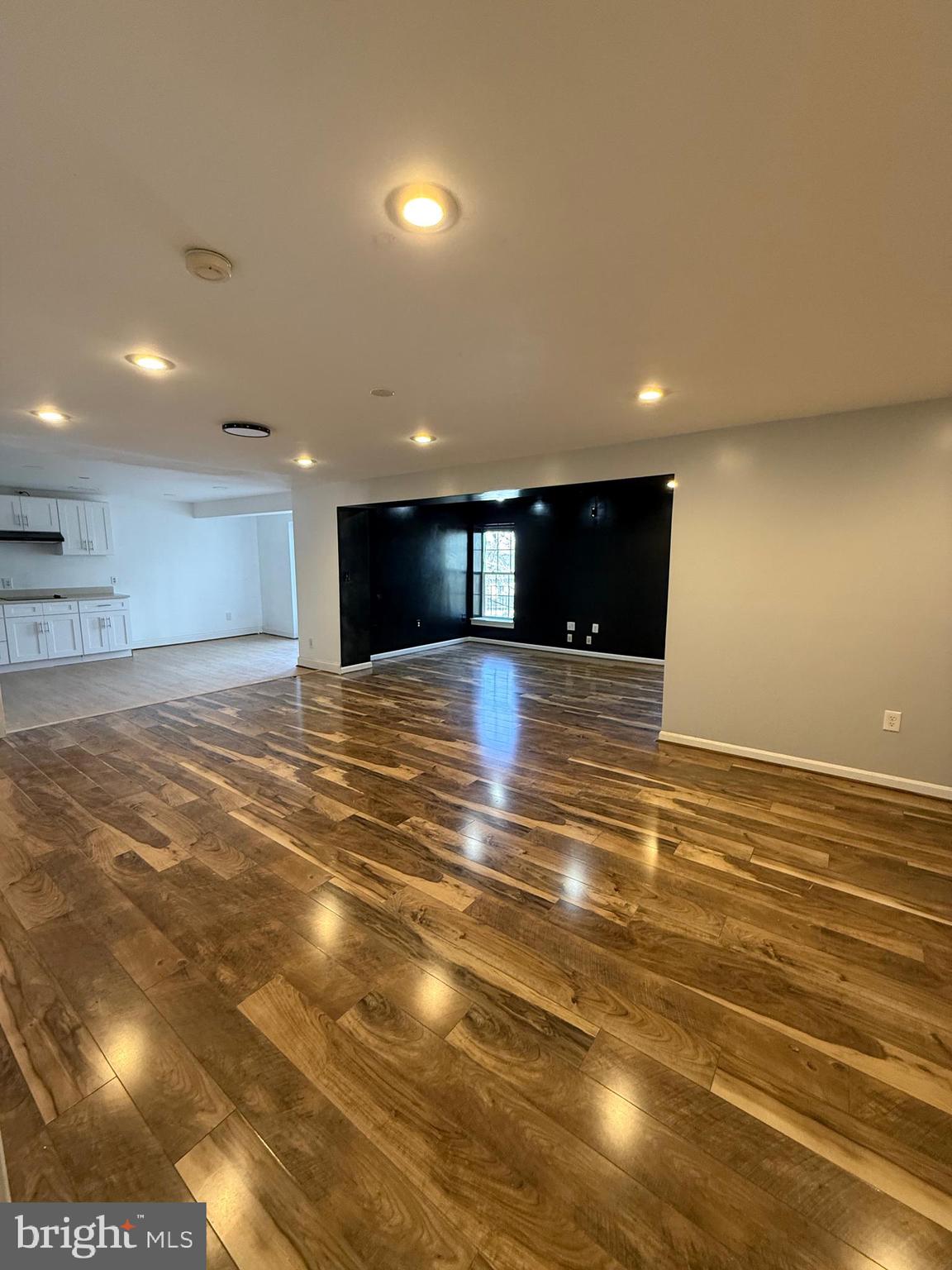 EDGEMONT - Residential