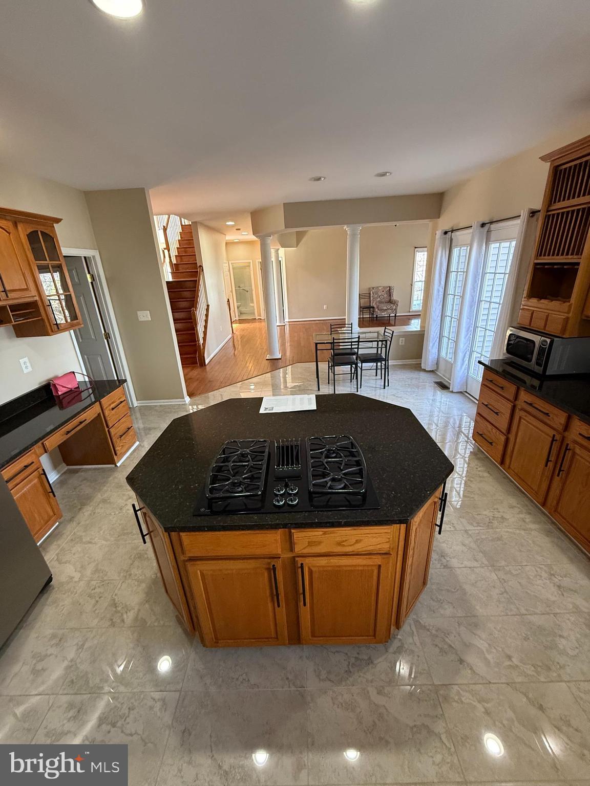 EDGEMONT - Residential