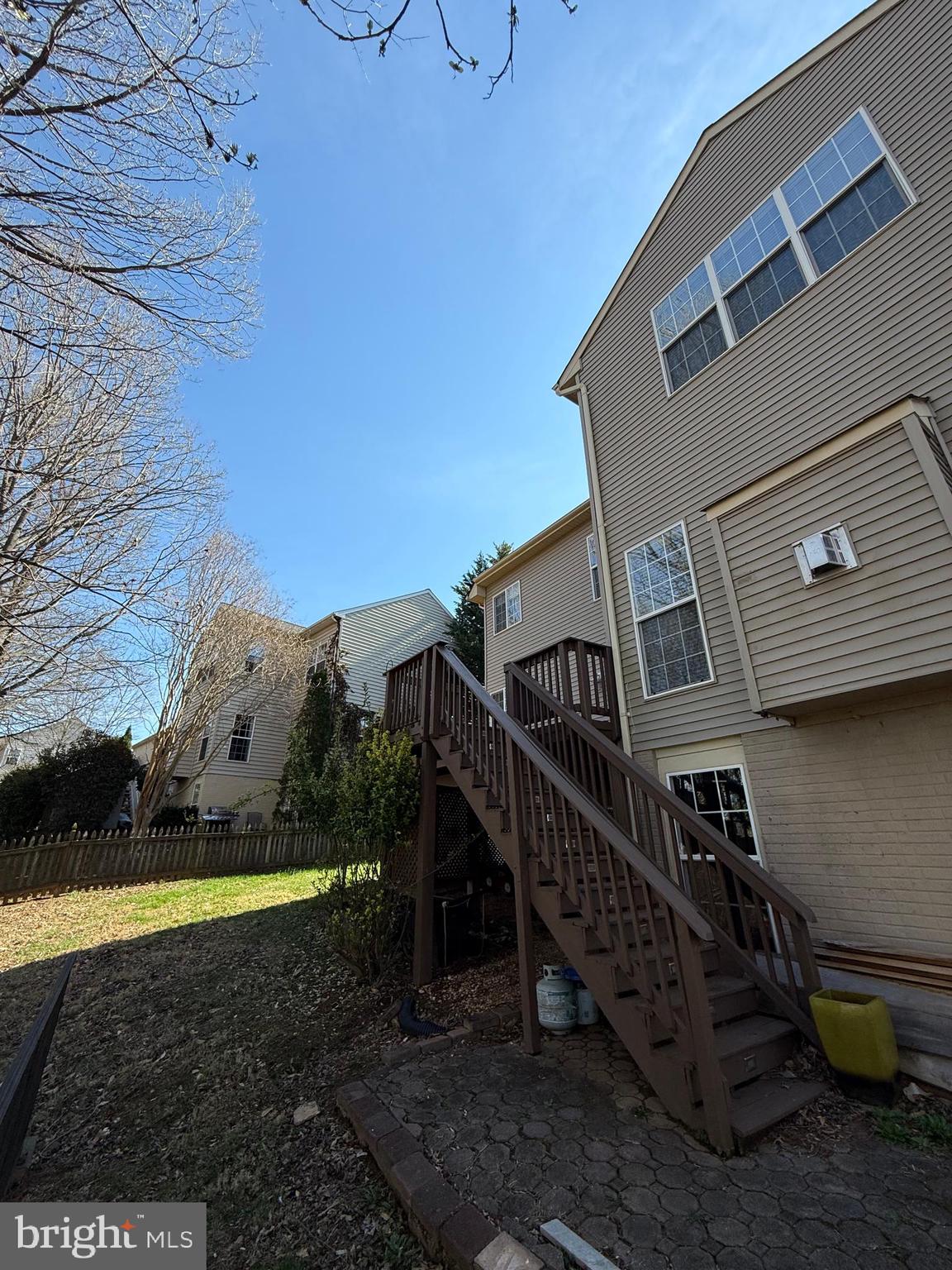 EDGEMONT - Residential
