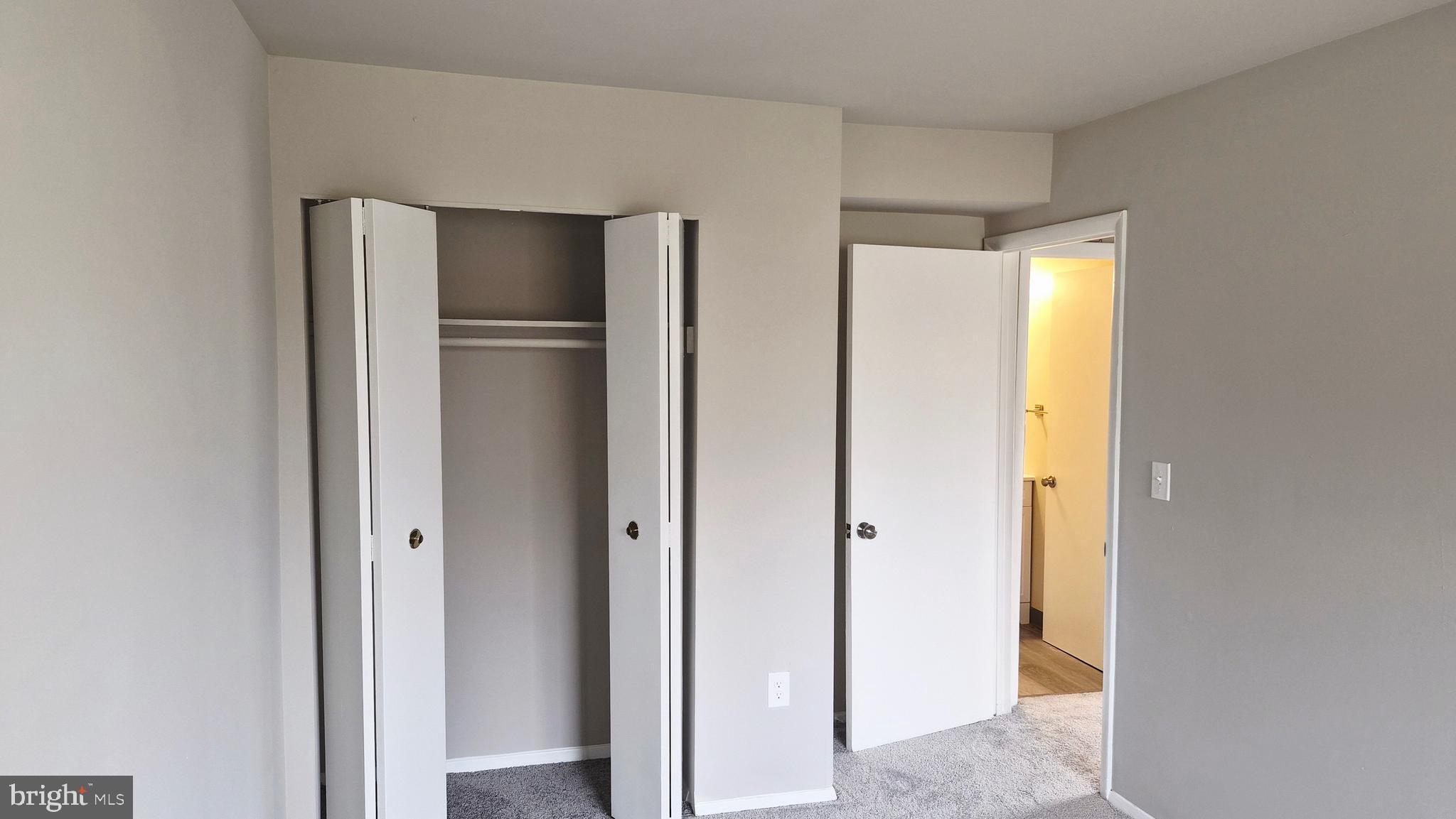 CEDAR RIDGE - Residential