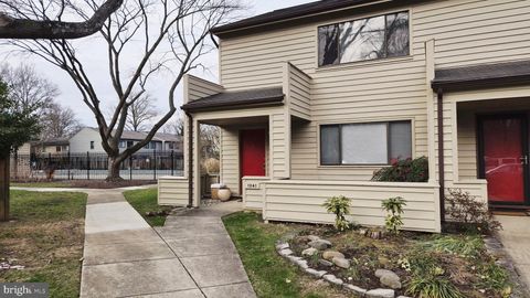 1041 CEDAR RIDGE COURT ANNAPOLIS MD 21403