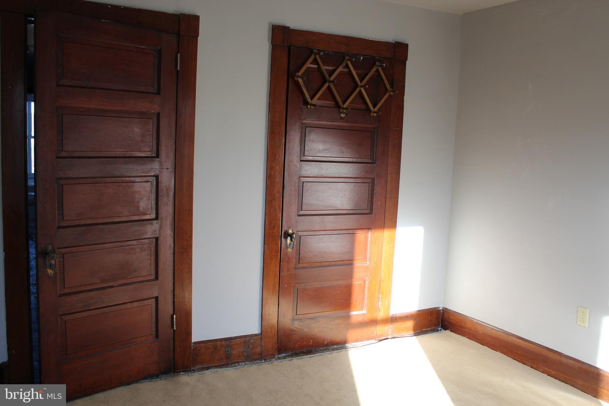 BLACK ADDITION - Residential