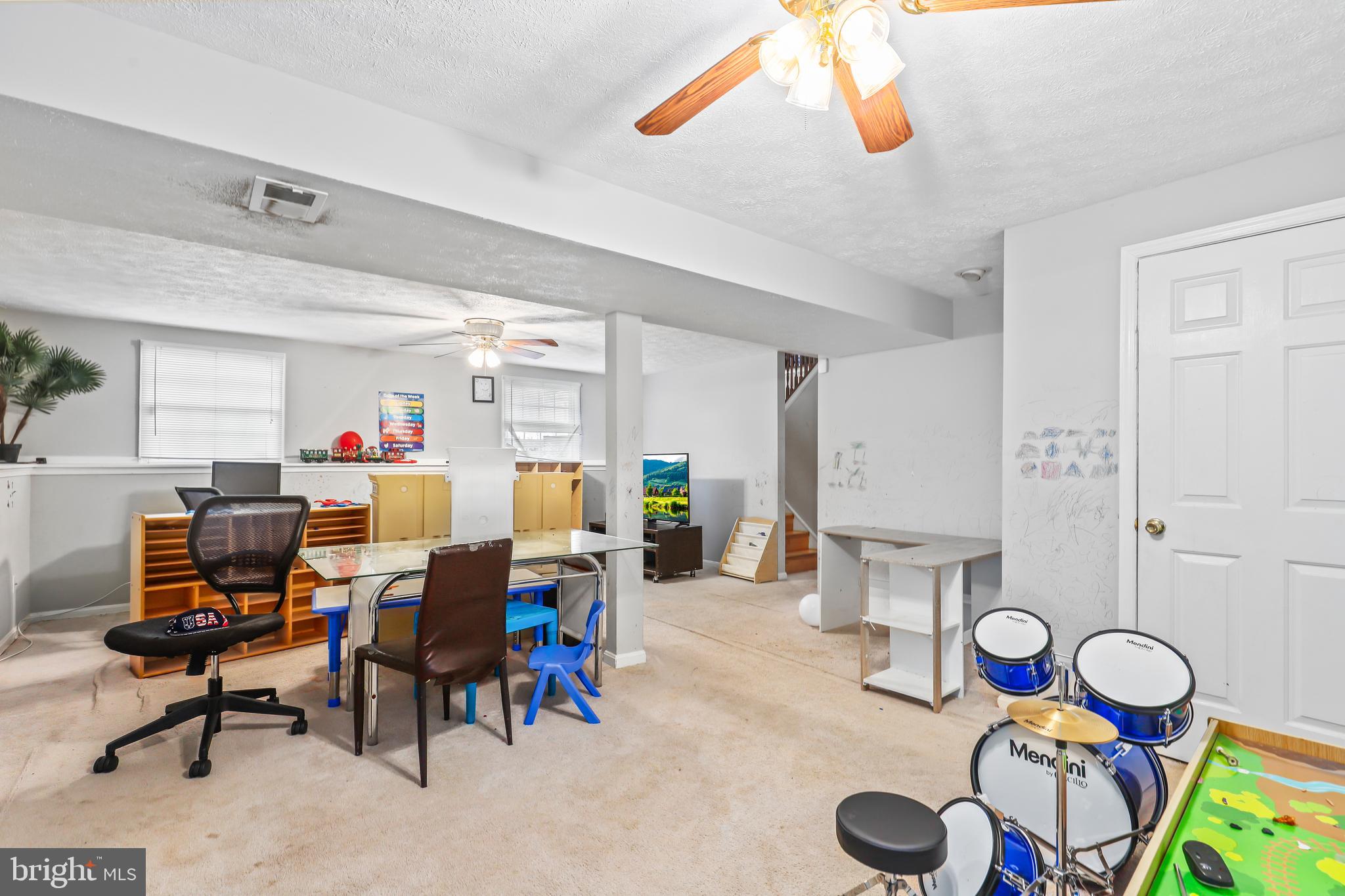 FAIRMONT - Residential