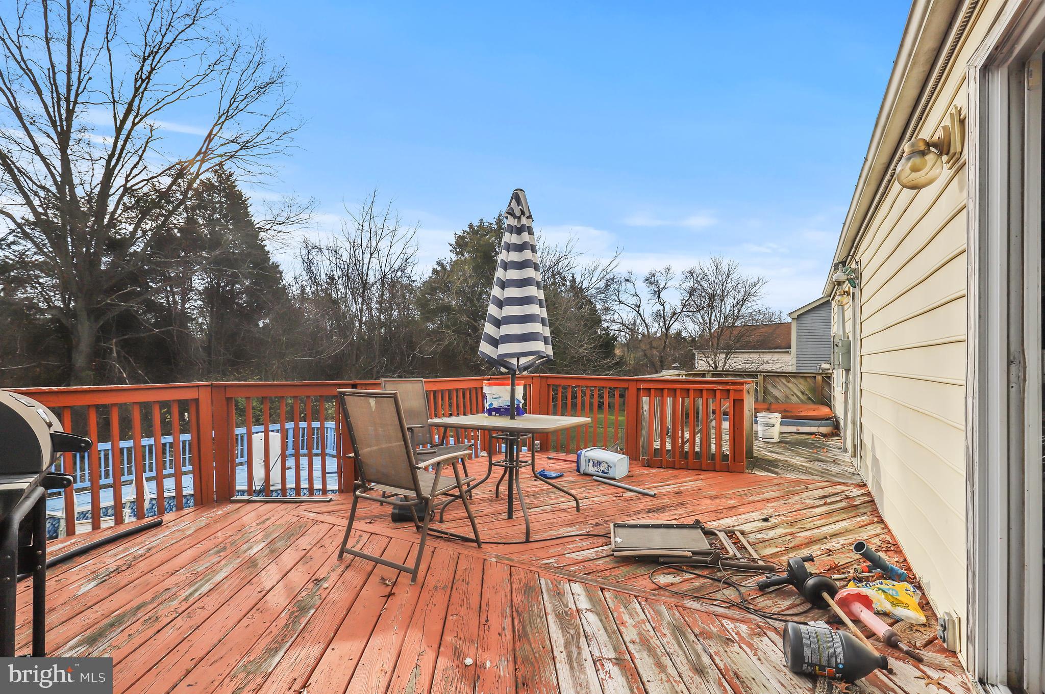 FAIRMONT - Residential