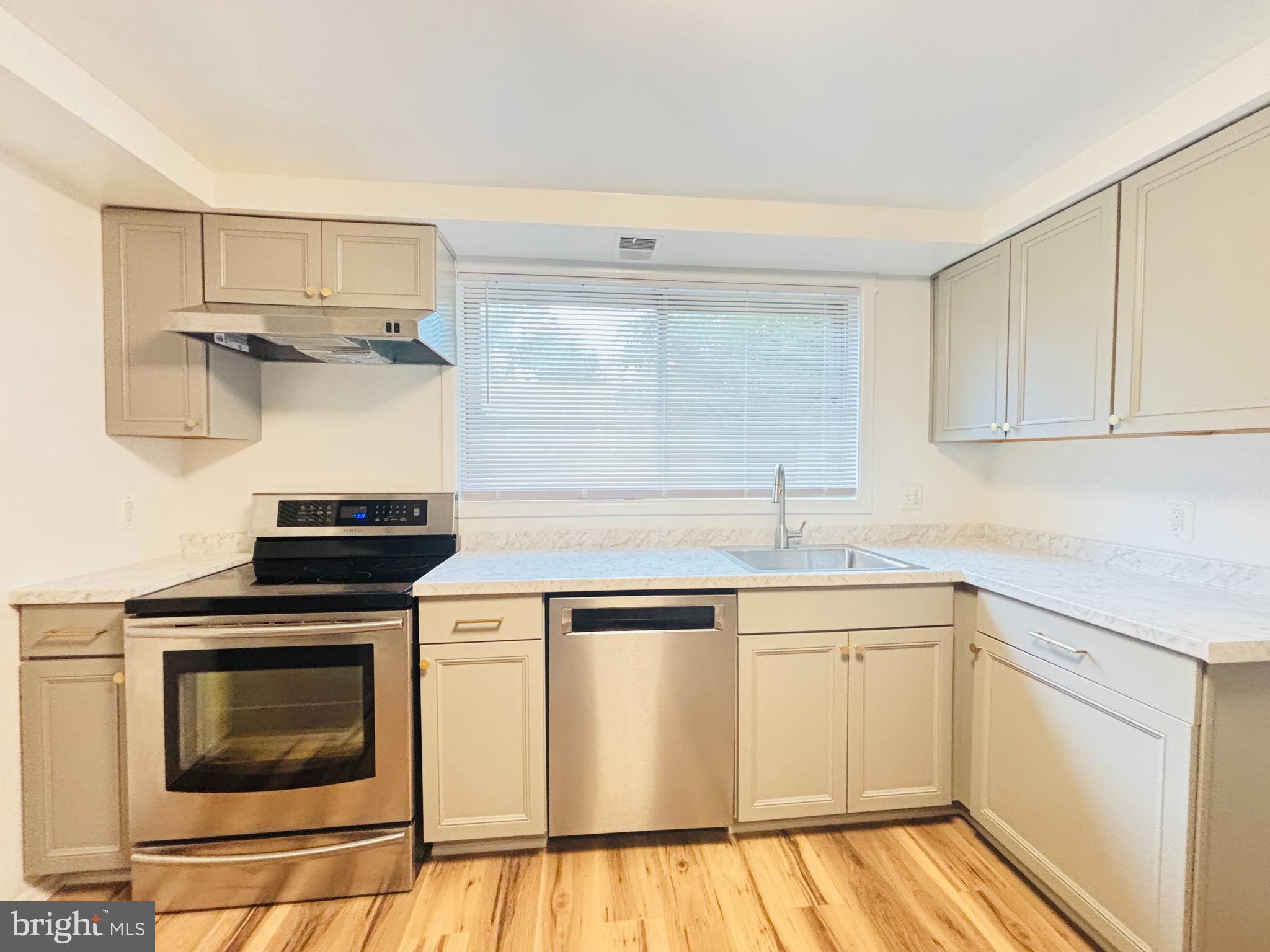 MARLTON - Residential