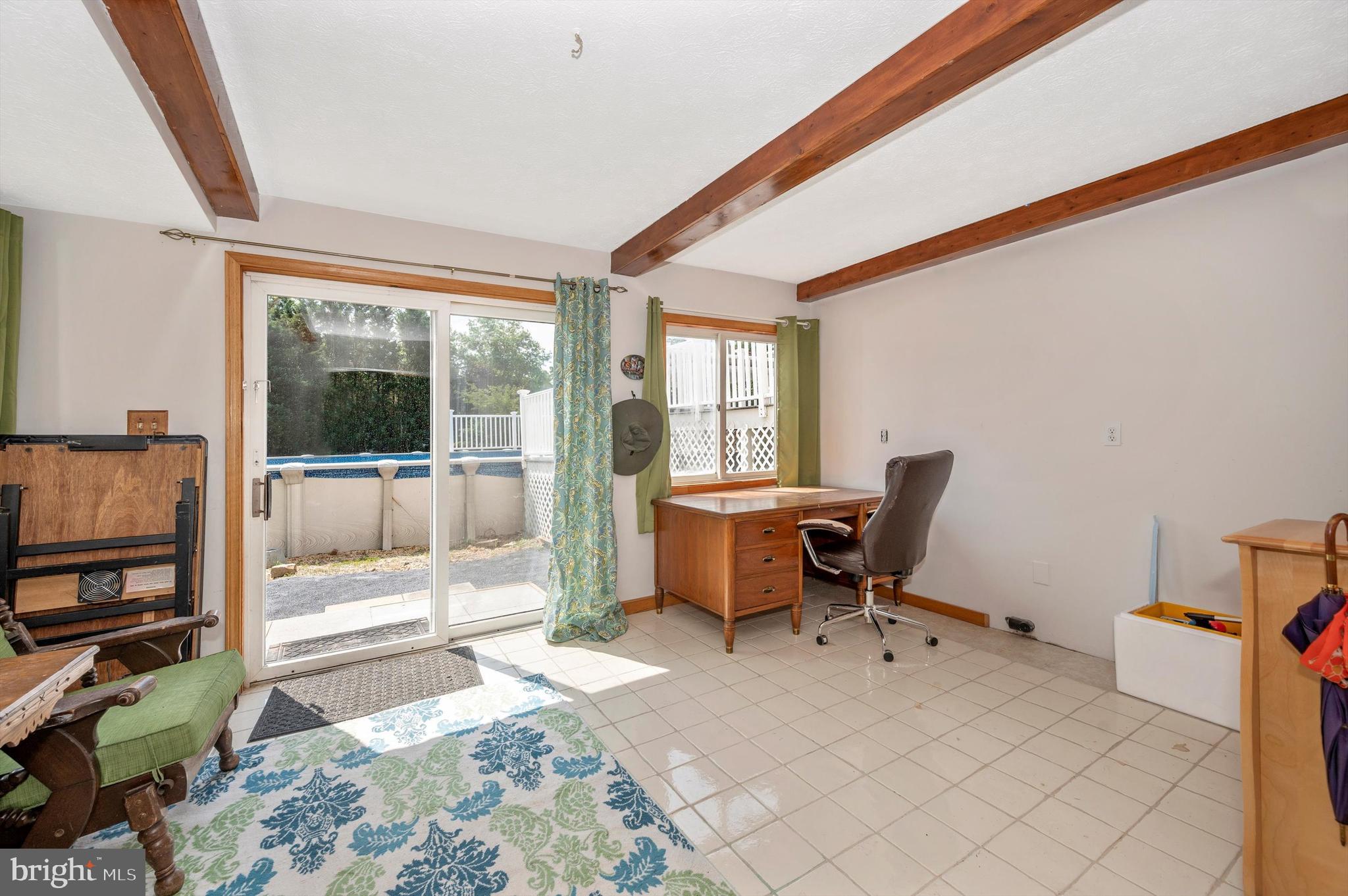 CAMBRIDGE ESTATES - Residential