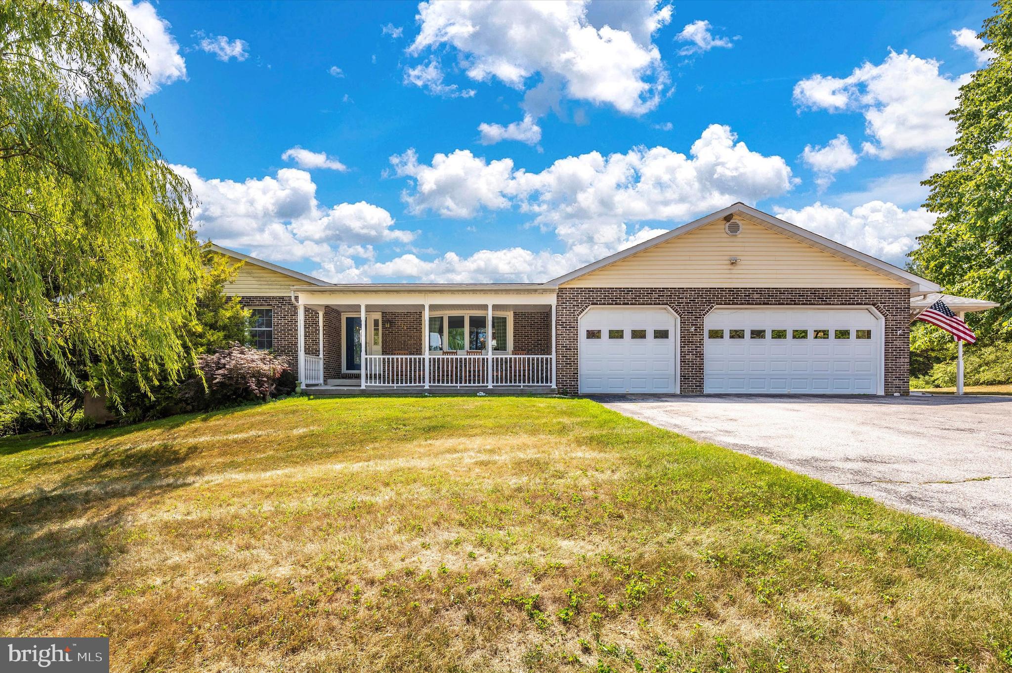 CAMBRIDGE ESTATES - Residential