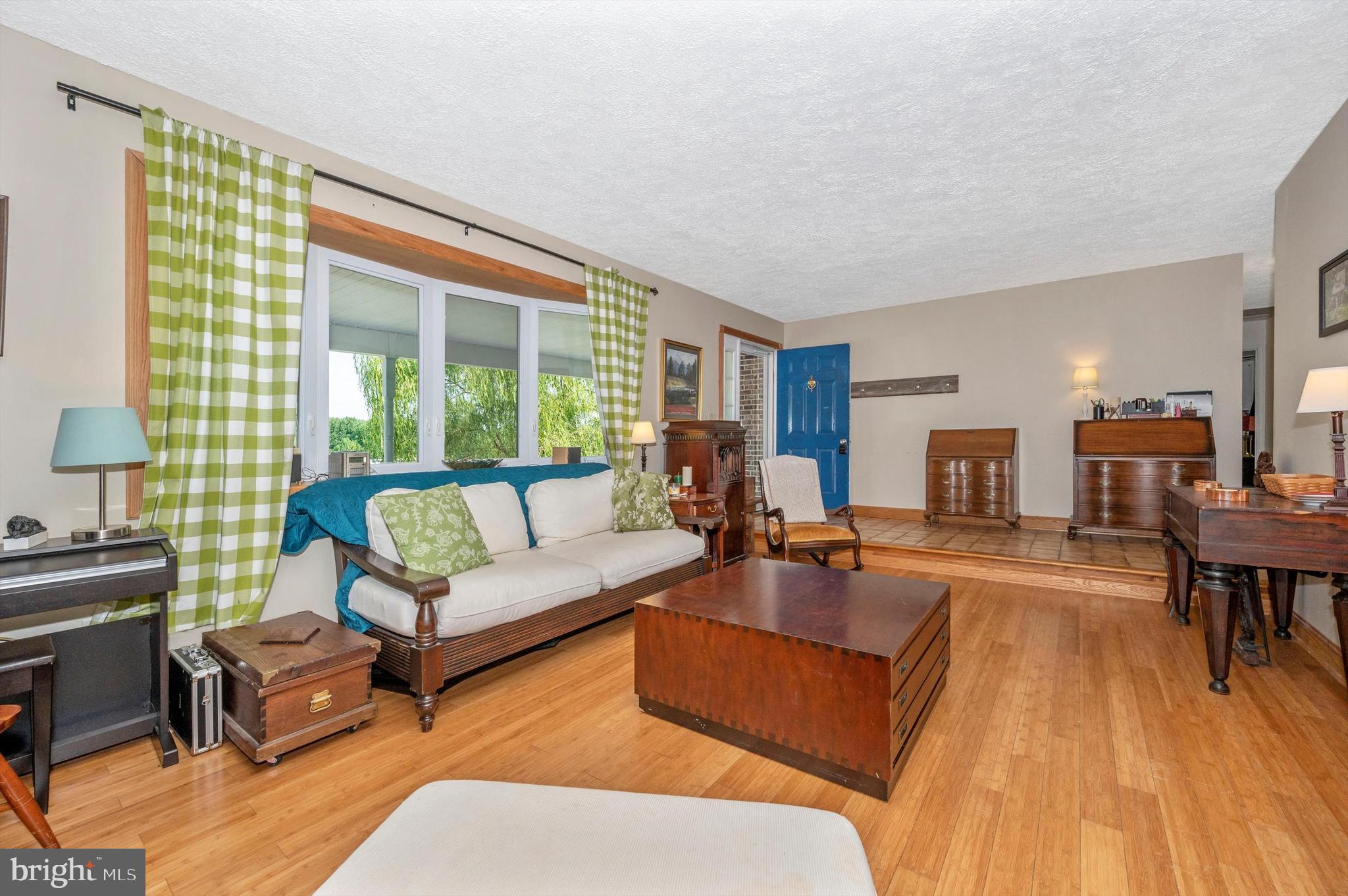 CAMBRIDGE ESTATES - Residential