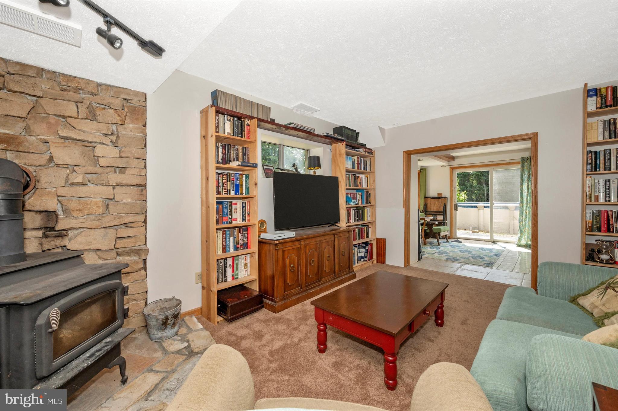 CAMBRIDGE ESTATES - Residential