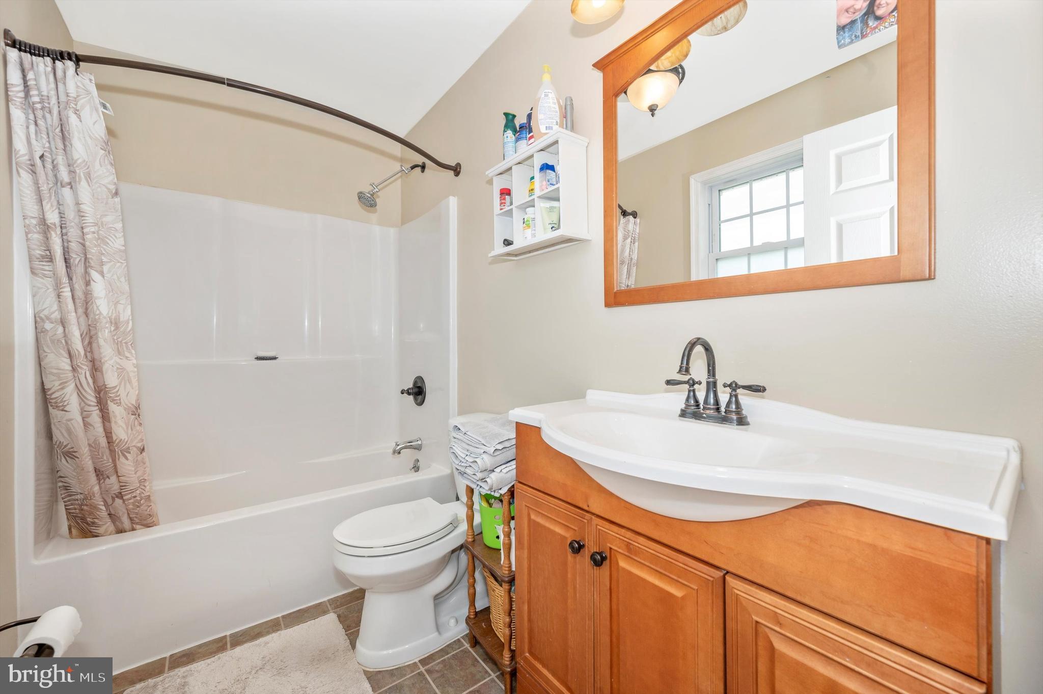 CAMBRIDGE ESTATES - Residential