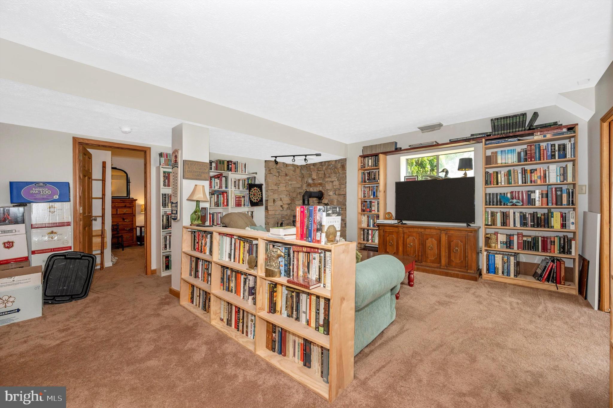 CAMBRIDGE ESTATES - Residential