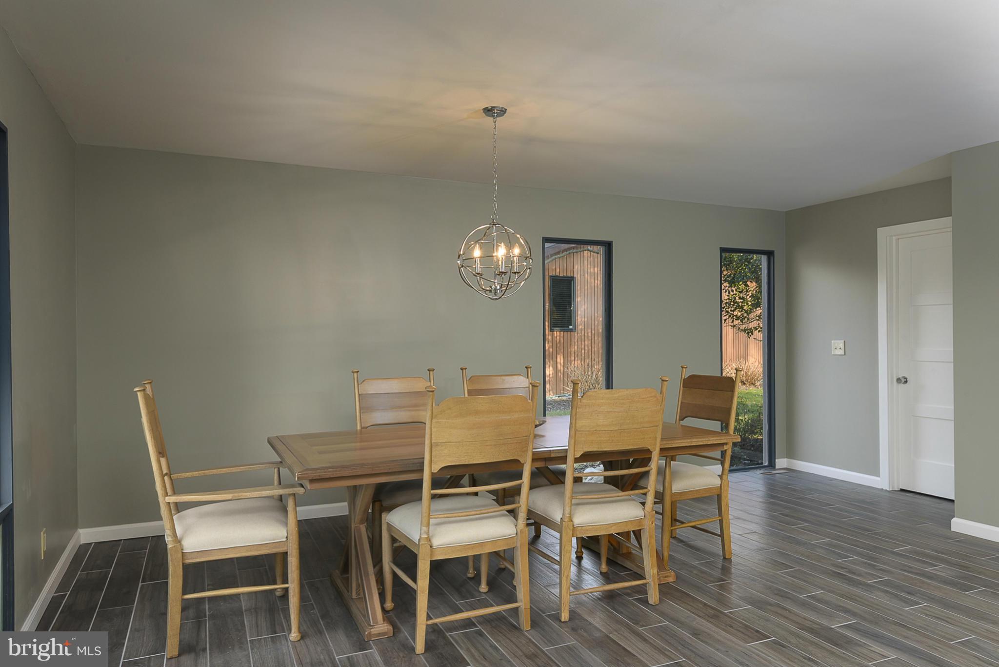 HOBBITS GLEN - Residential