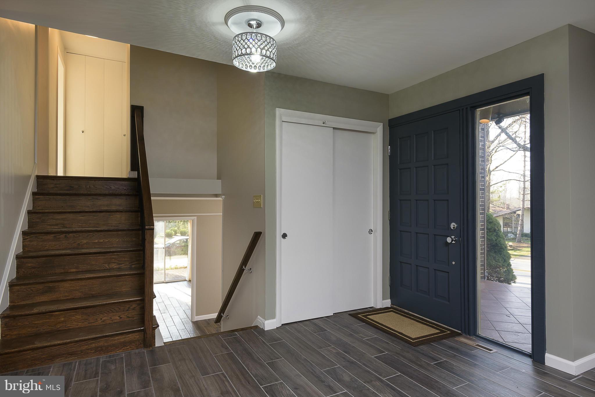 HOBBITS GLEN - Residential