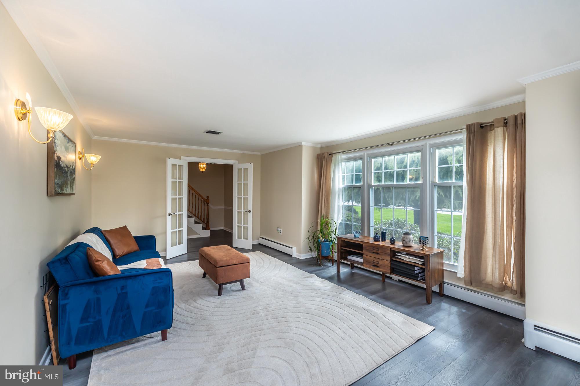 PASTURE VIEW FARM - Residential