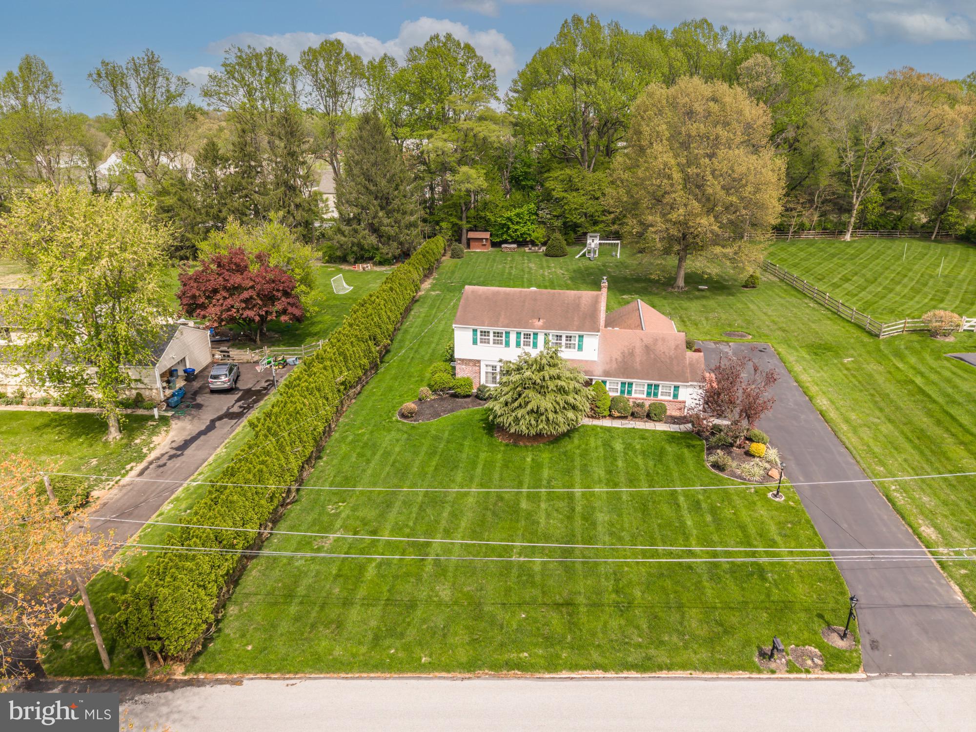 PASTURE VIEW FARM - Residential