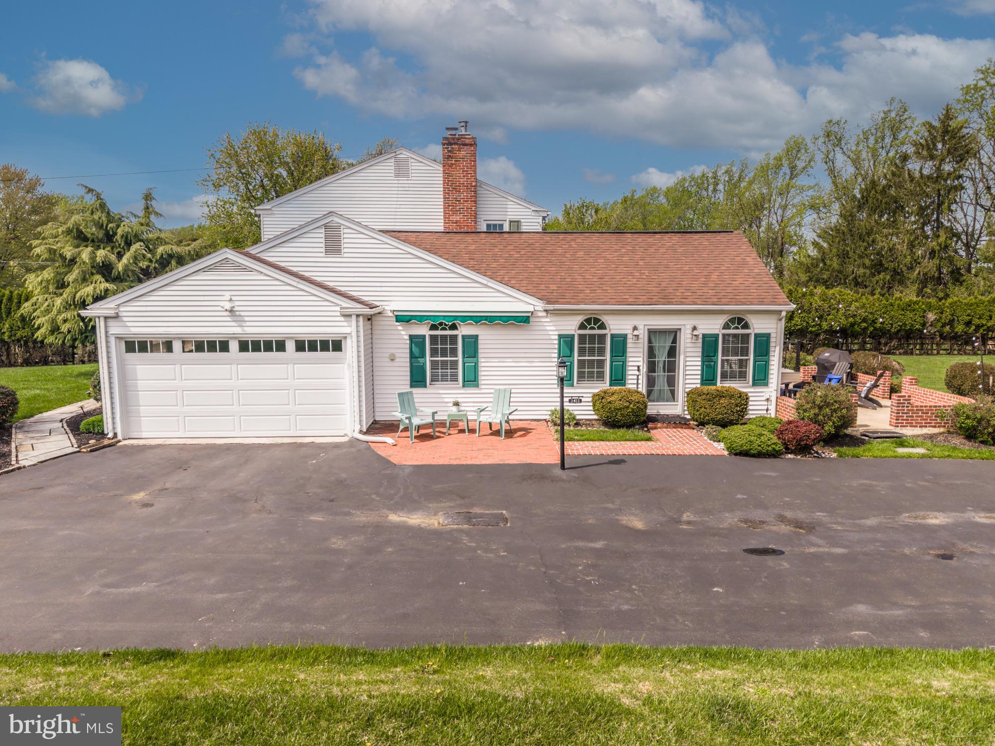 PASTURE VIEW FARM - Residential