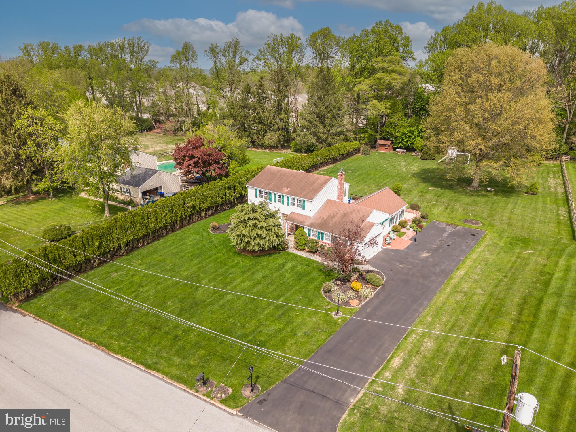 PASTURE VIEW FARM - Residential