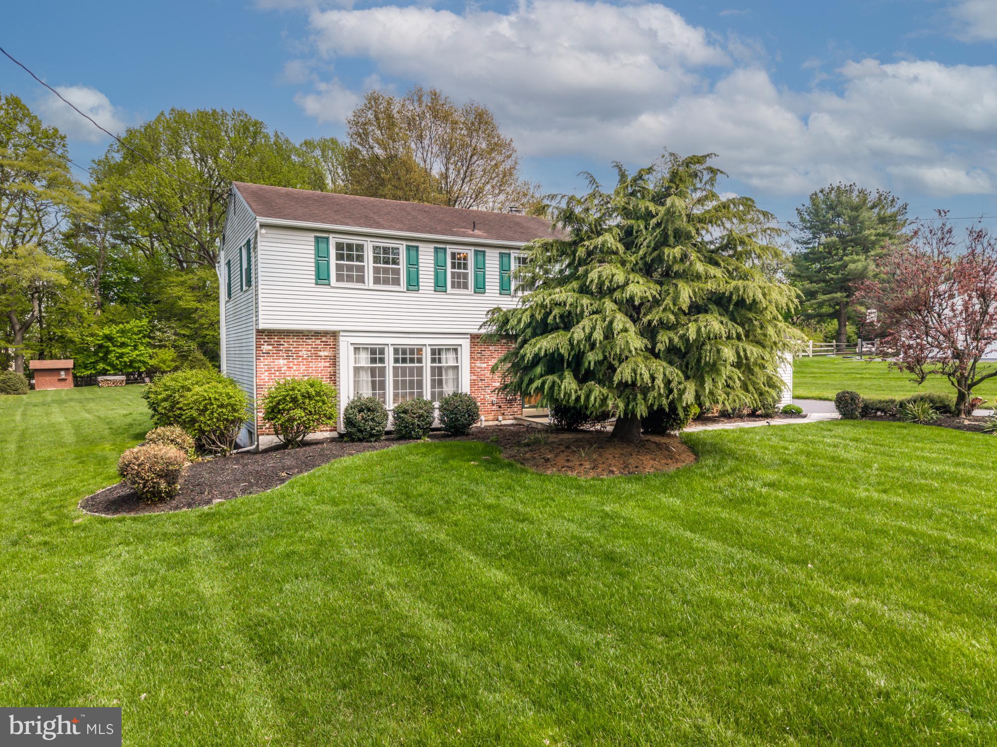 PASTURE VIEW FARM - Residential