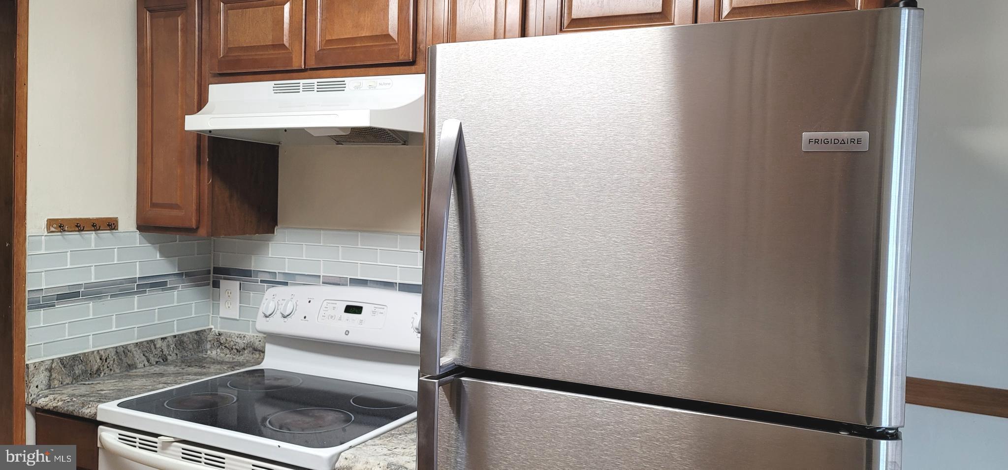 FARMINGDALE - Residential Lease