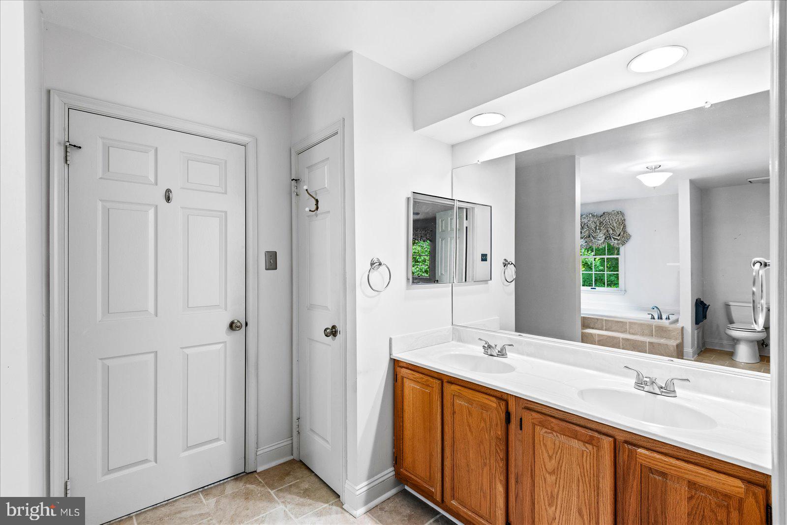 FOREST LAKE (WATERFORD) - Residential