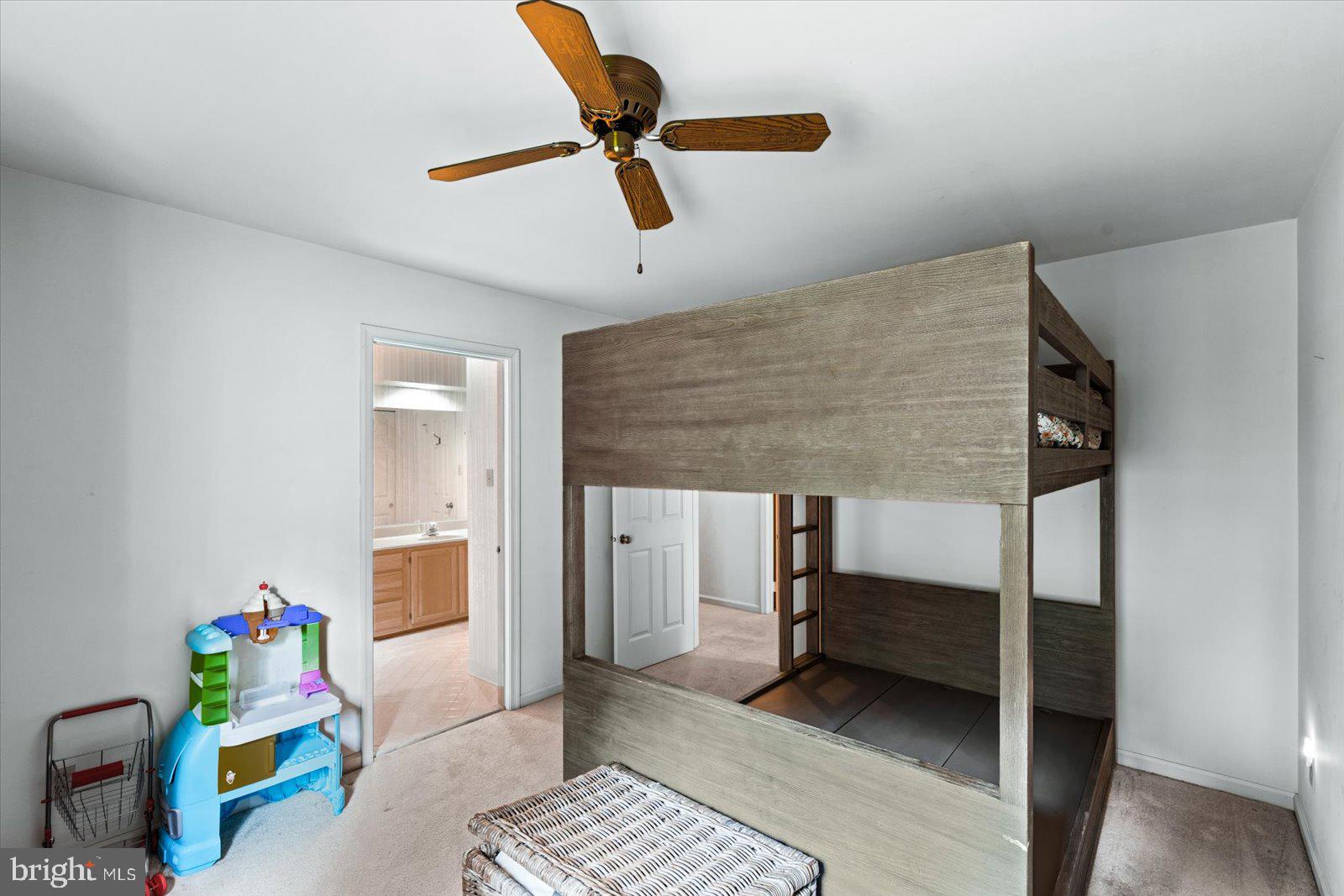 FOREST LAKE (WATERFORD) - Residential