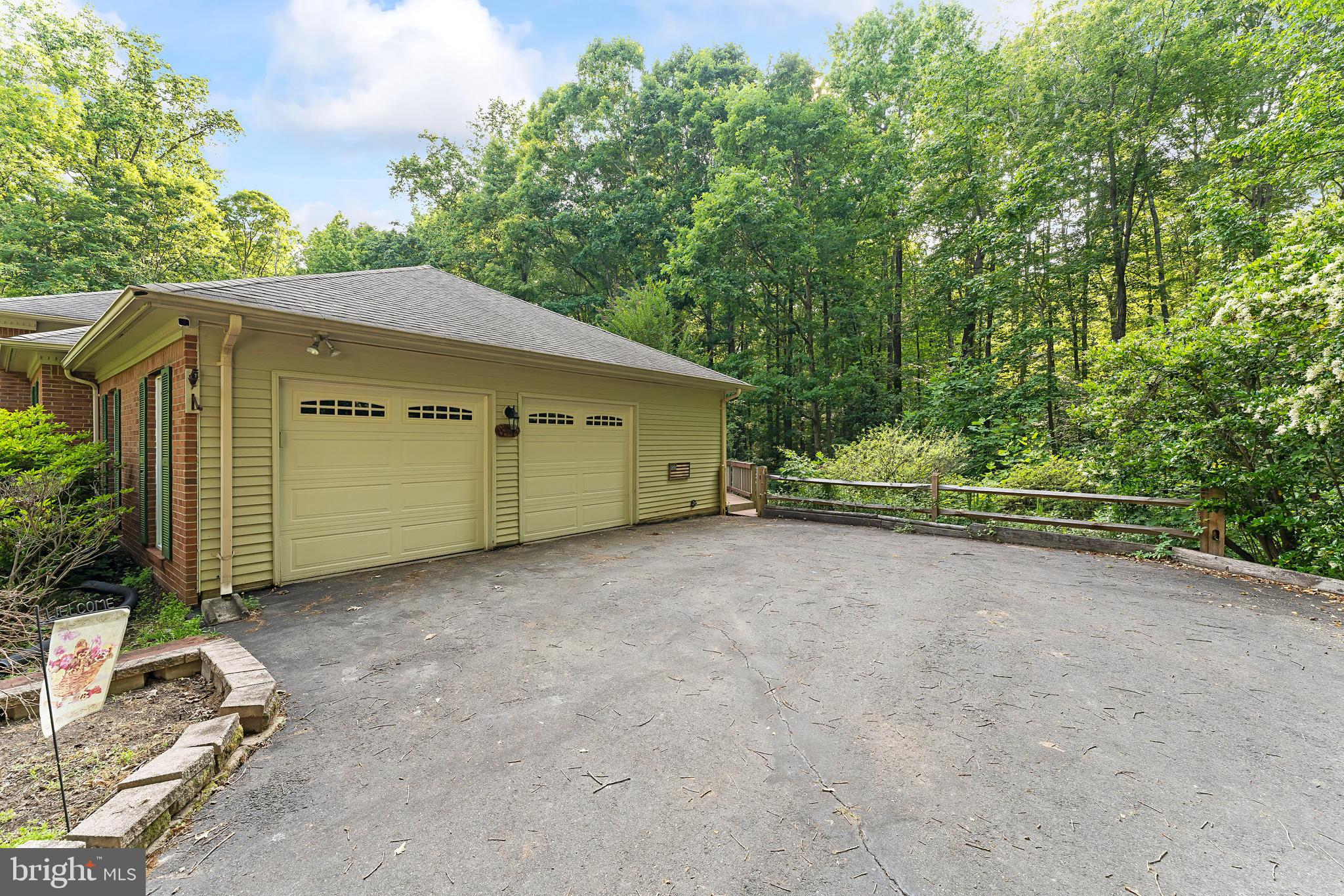 FOREST LAKE (WATERFORD) - Residential