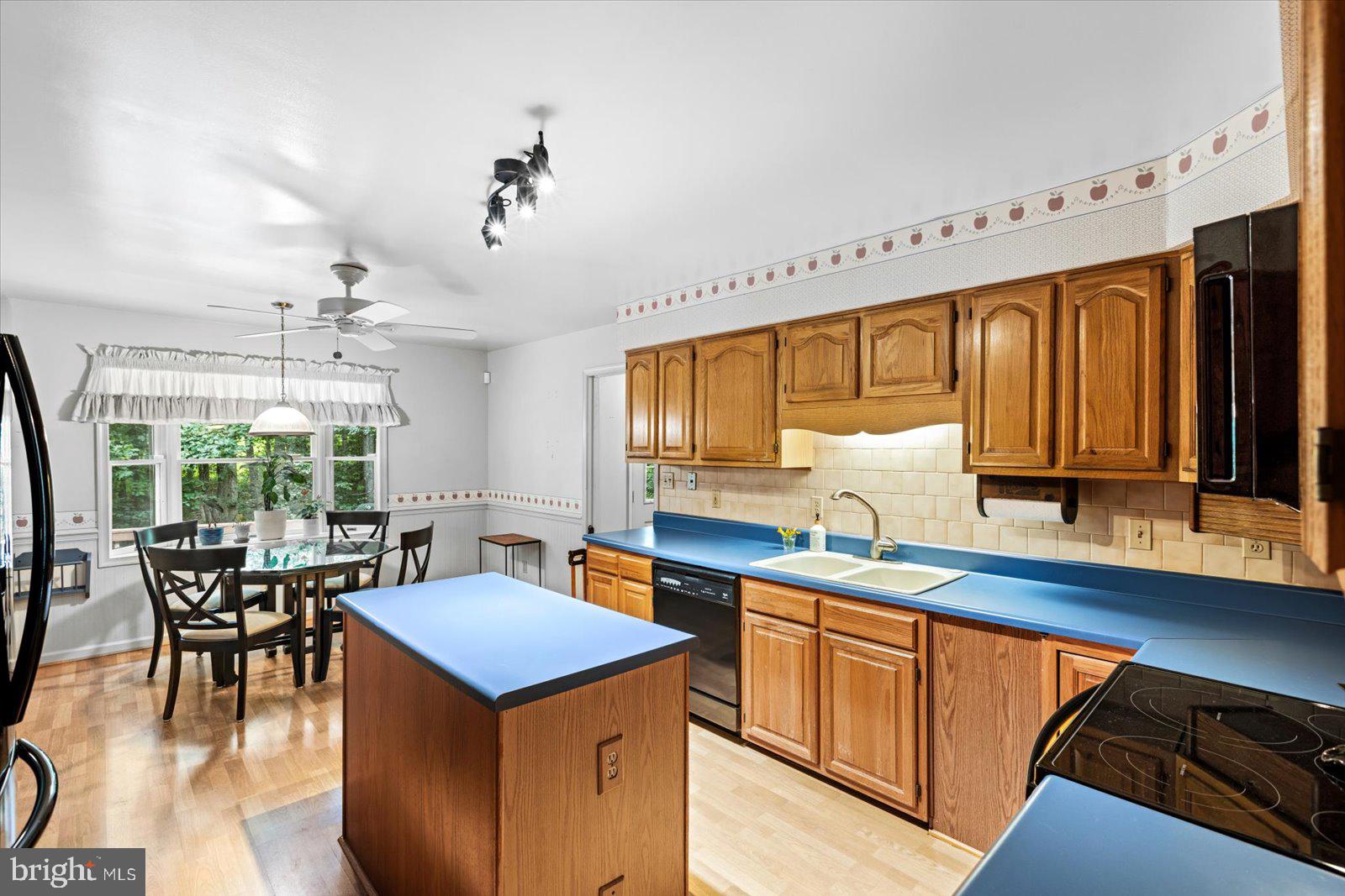 FOREST LAKE (WATERFORD) - Residential