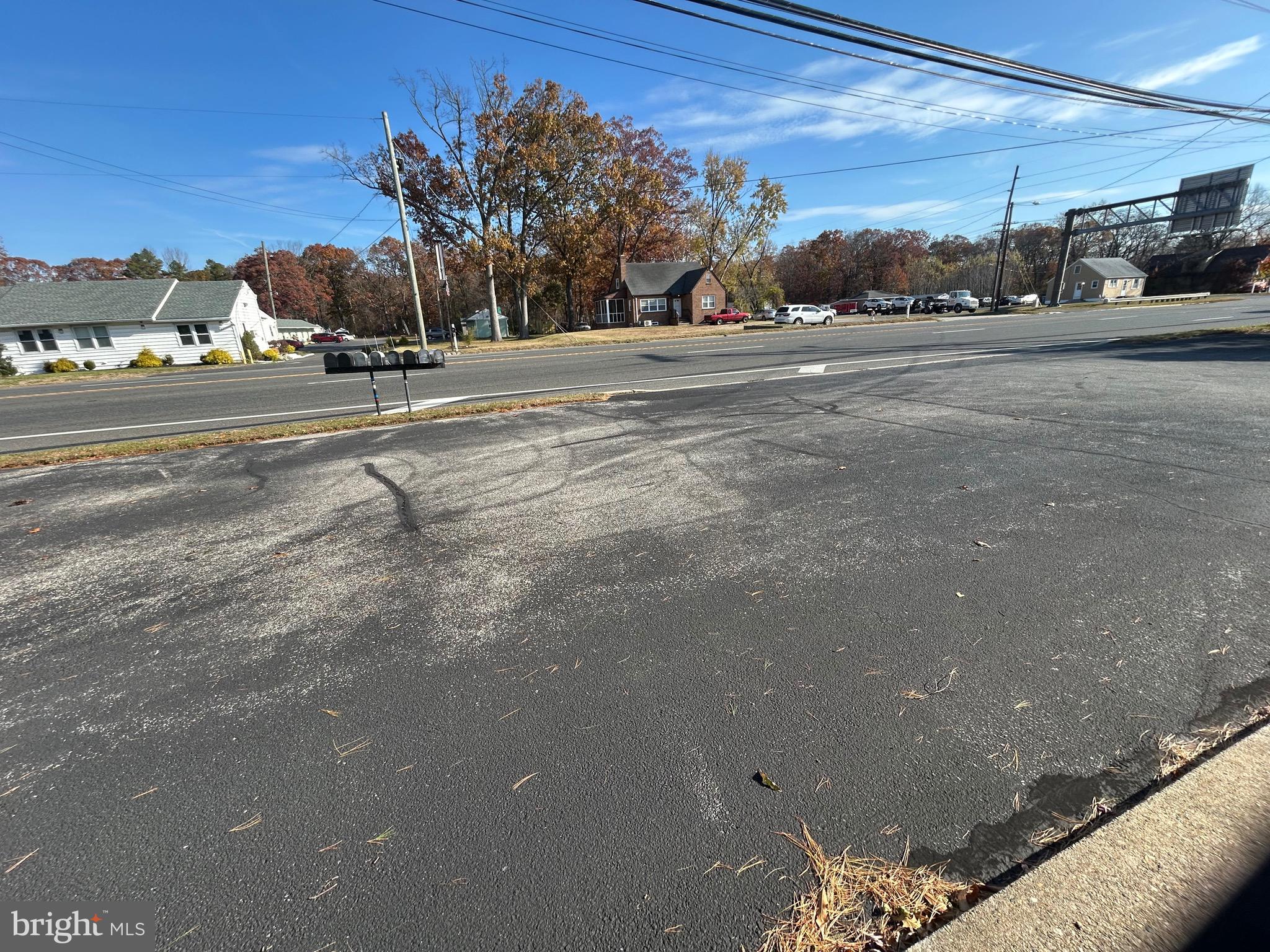 221 WHITE HORSE PIKE B