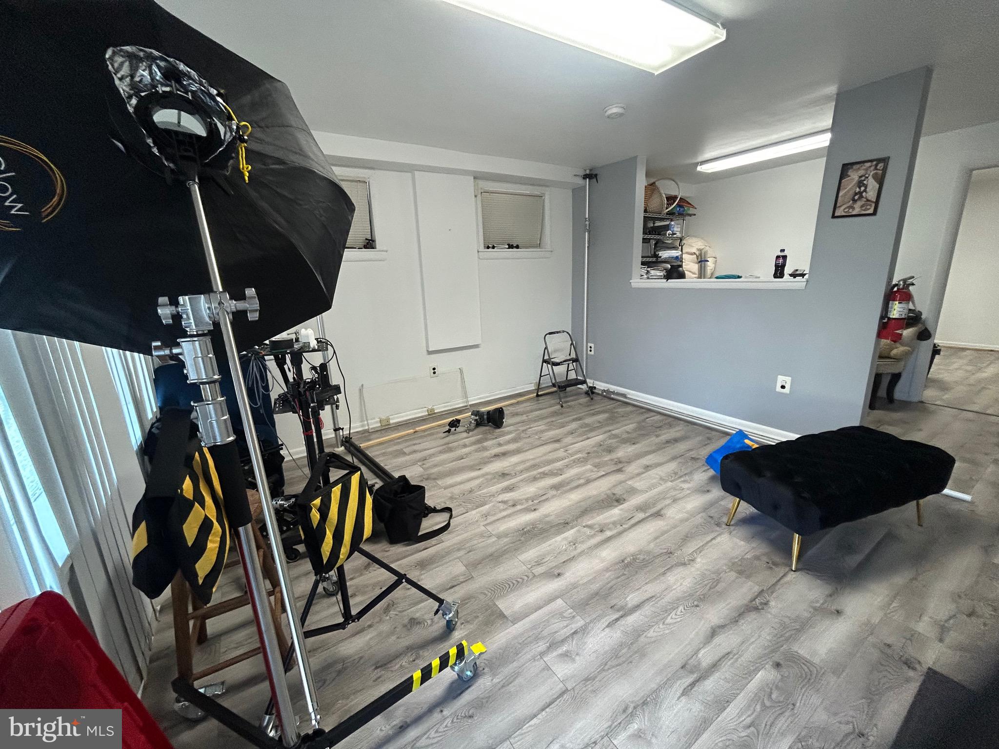 221 WHITE HORSE PIKE B