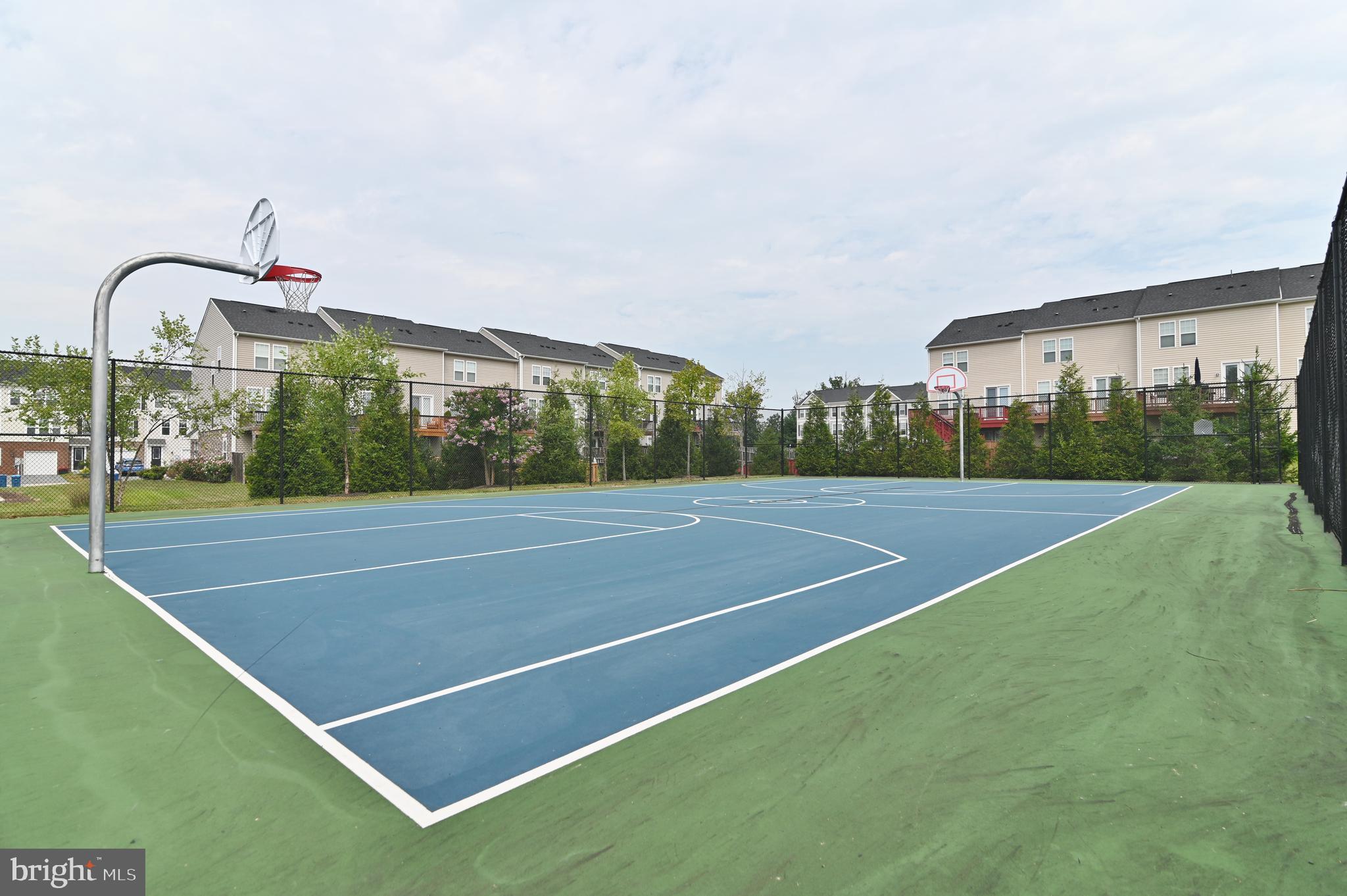 FIELDSTONE - Residential