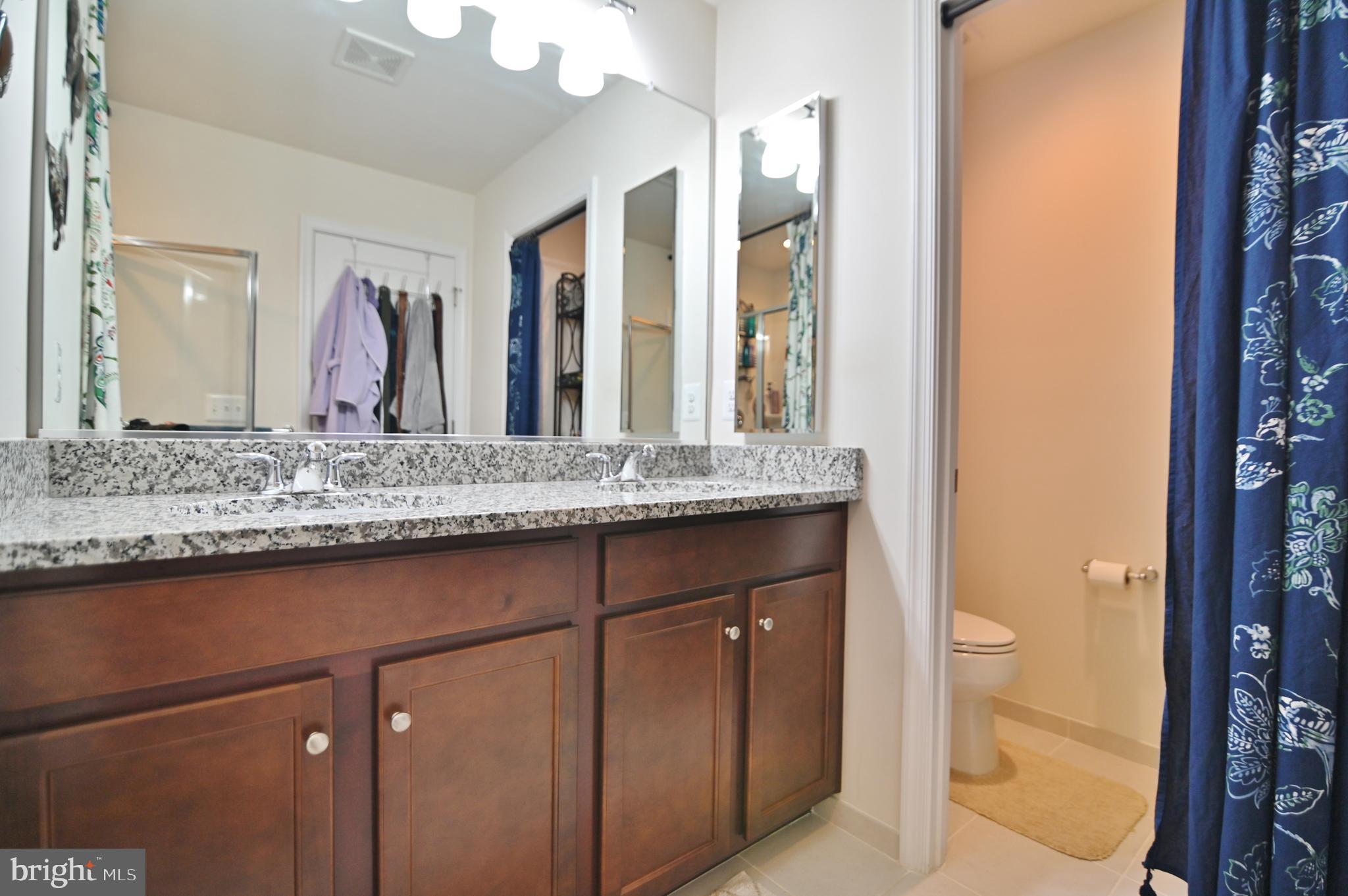 FIELDSTONE - Residential